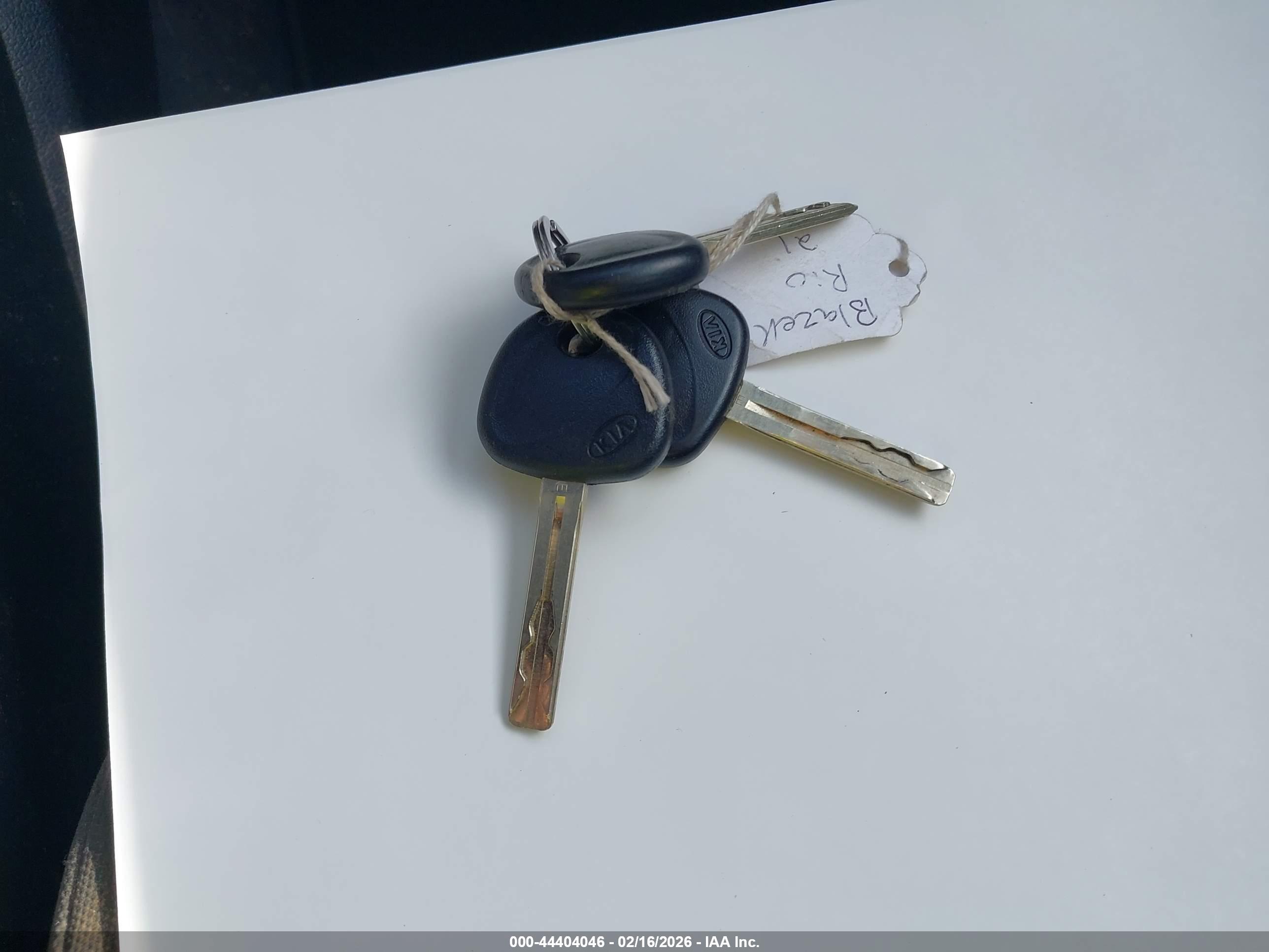 KIA RIO image 11