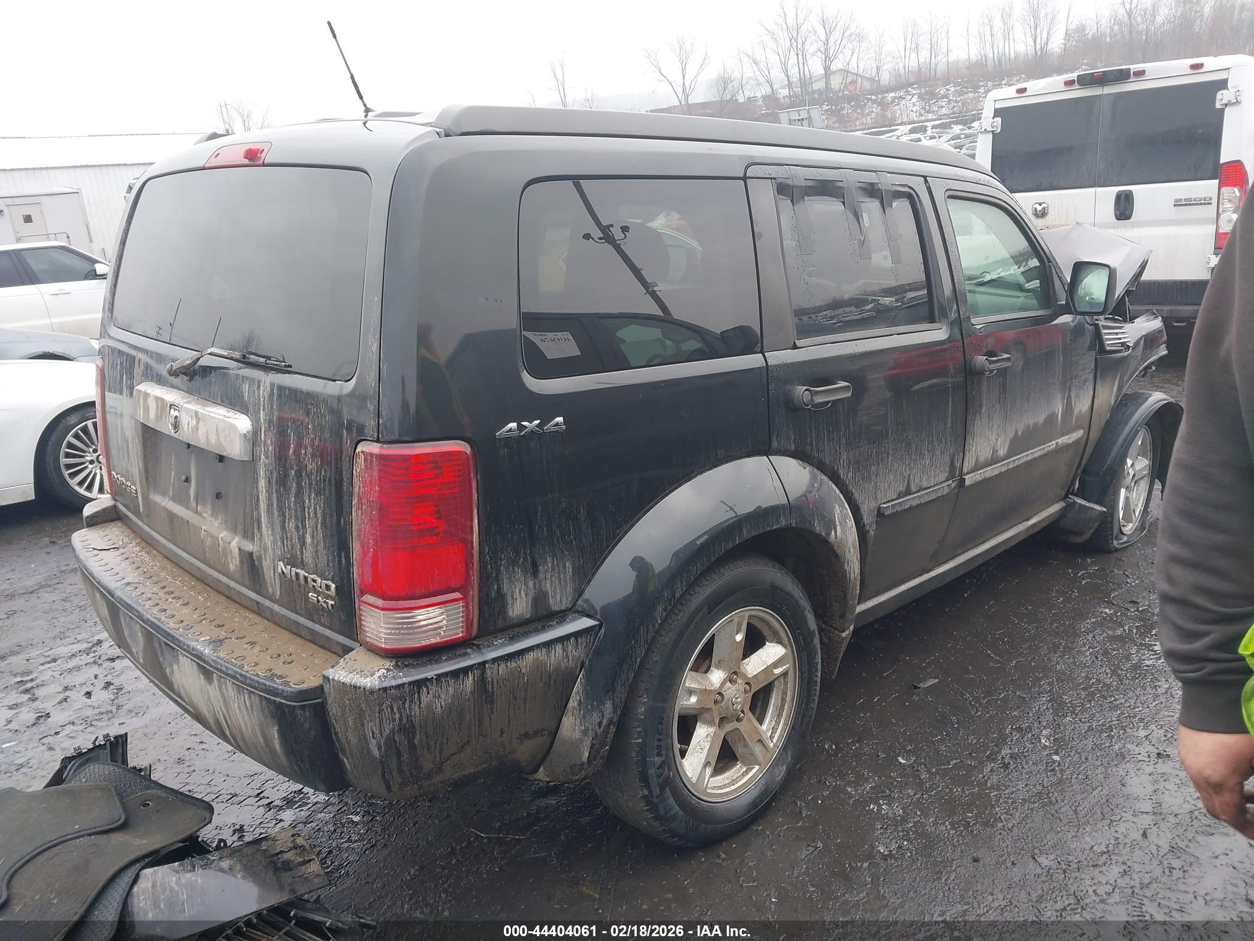 DODGE NITRO image 4