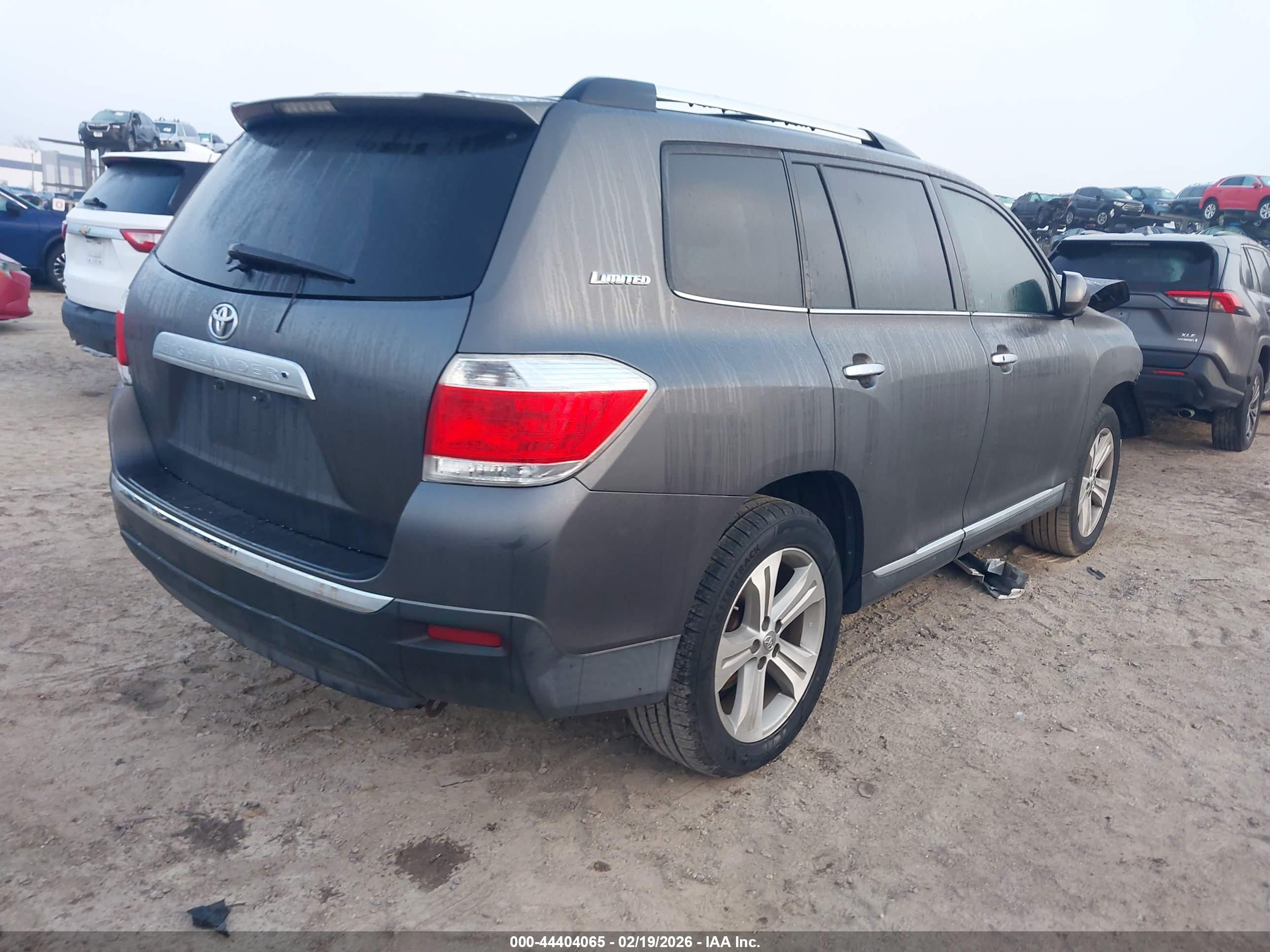 TOYOTA HIGHLANDER image 4