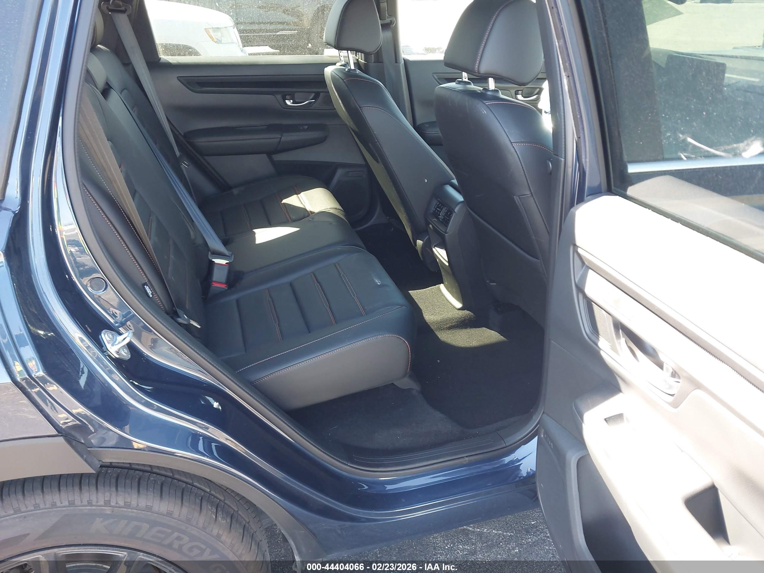HONDA CR-V image 8