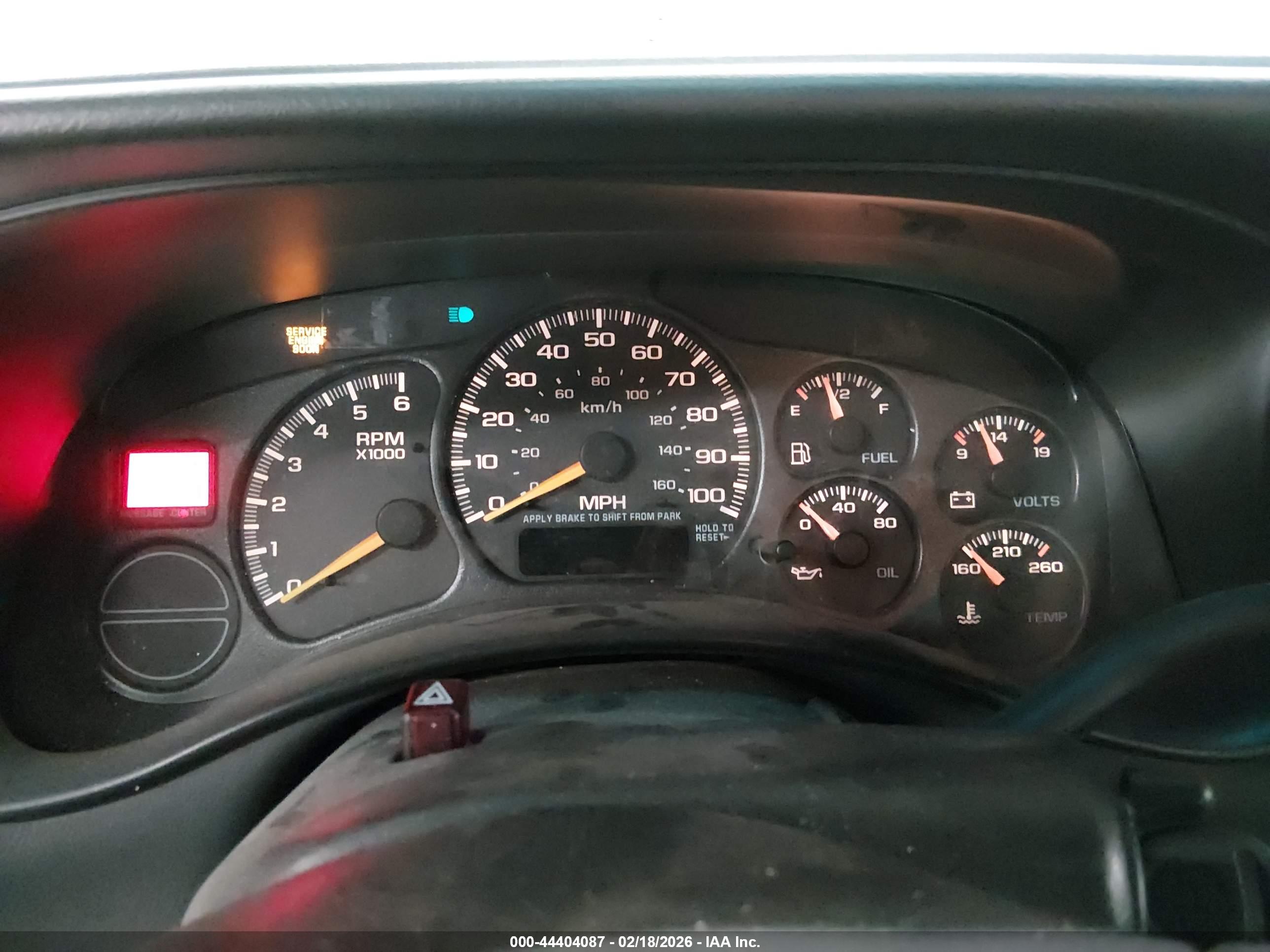 CHEVROLET SILVERADO image 7