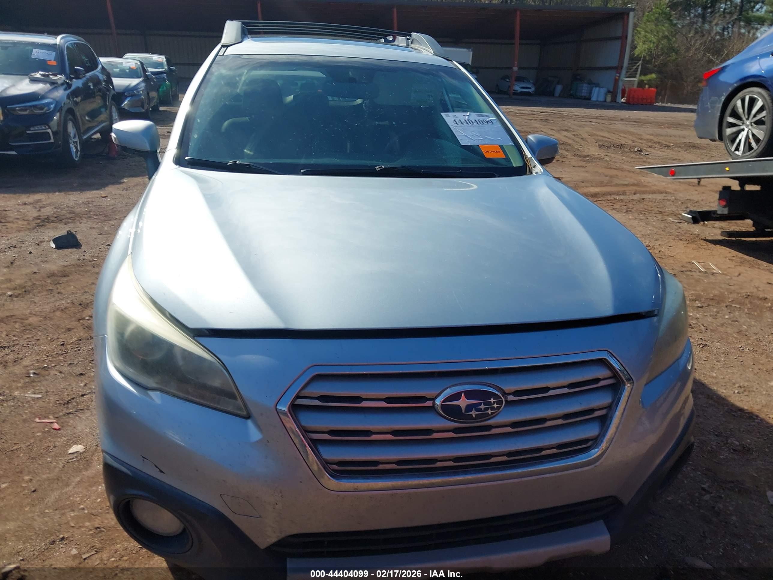 SUBARU OUTBACK image 6
