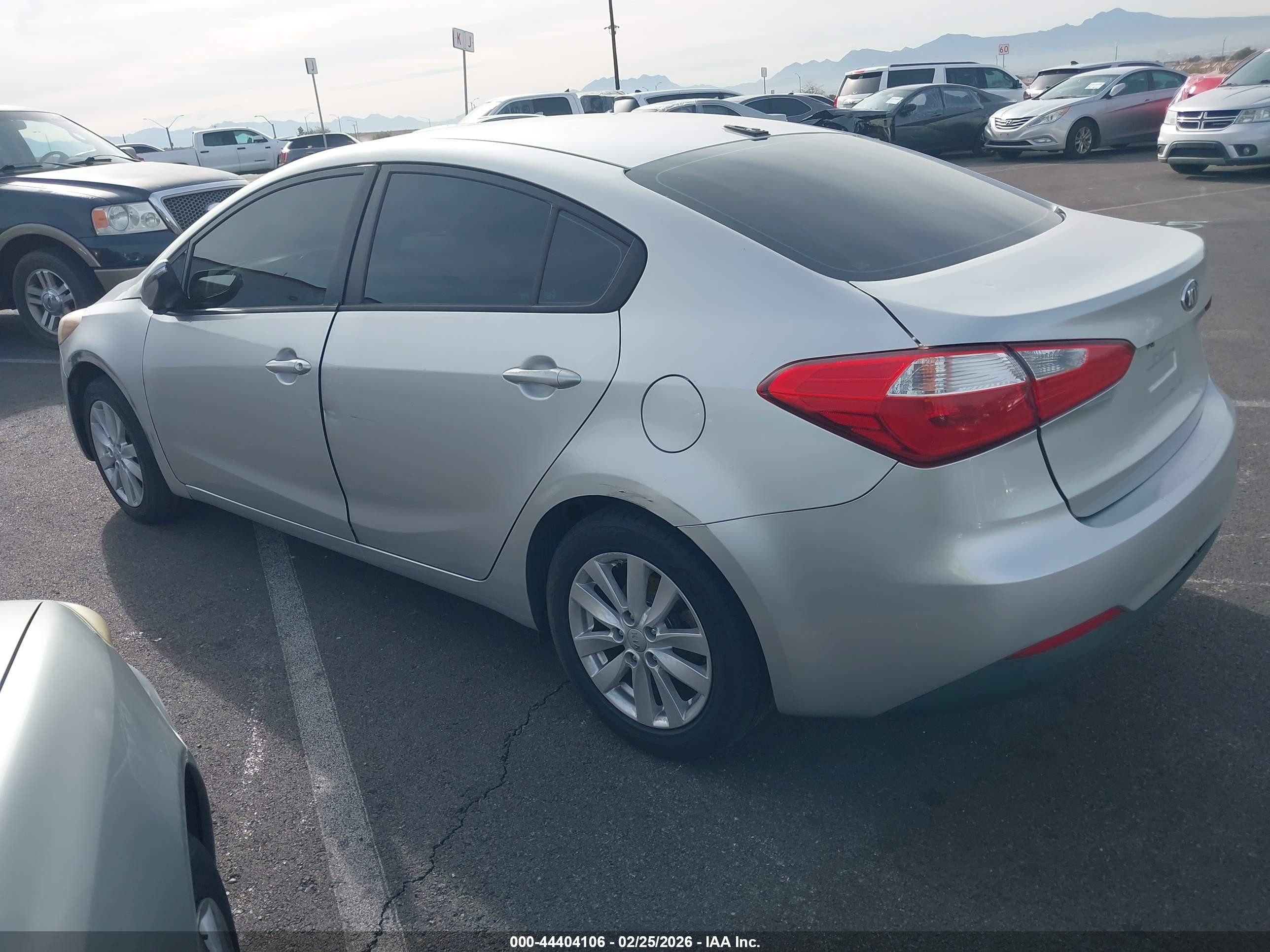 KIA FORTE image 3