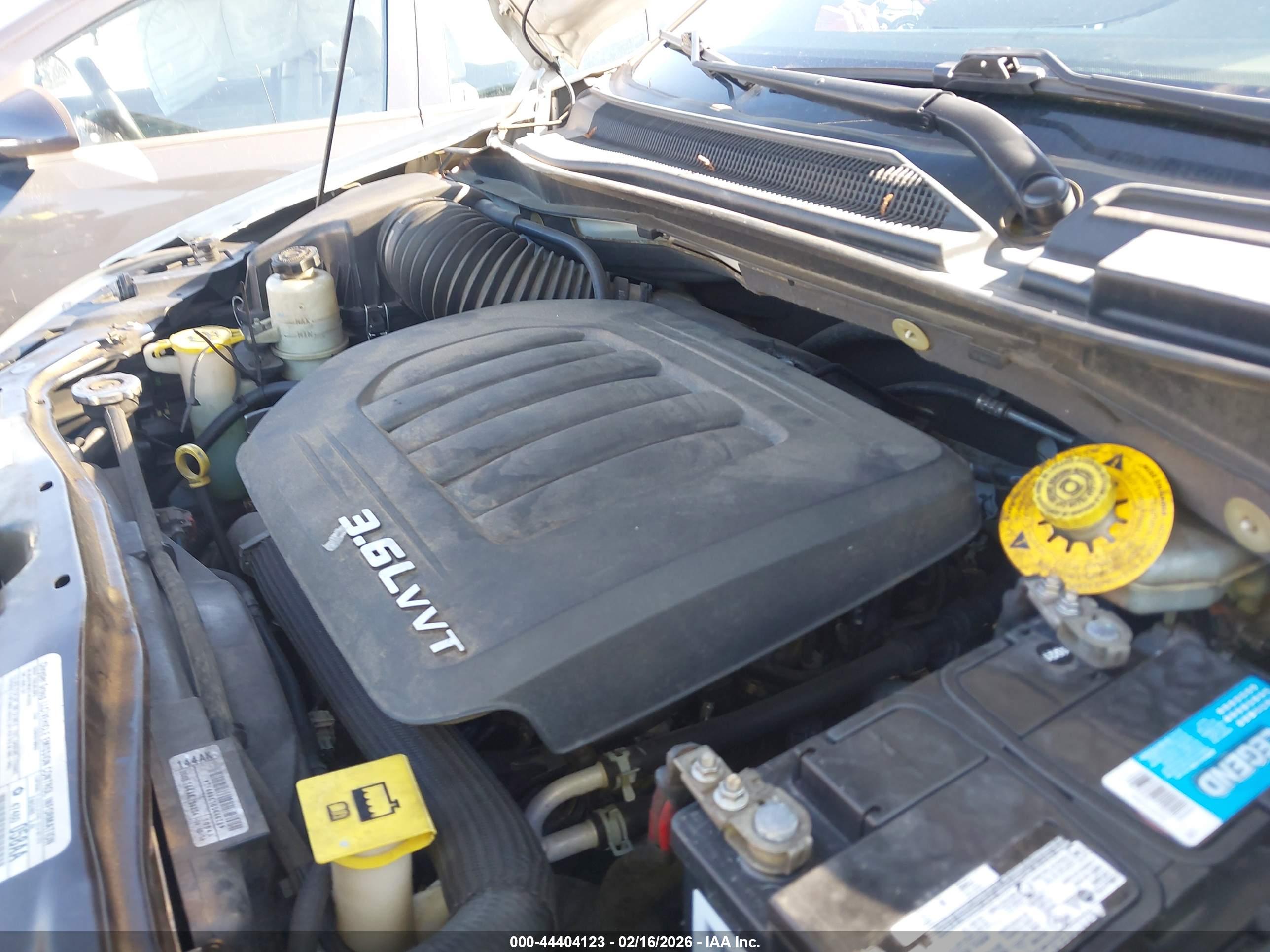 CHRYSLER TOWN image 10