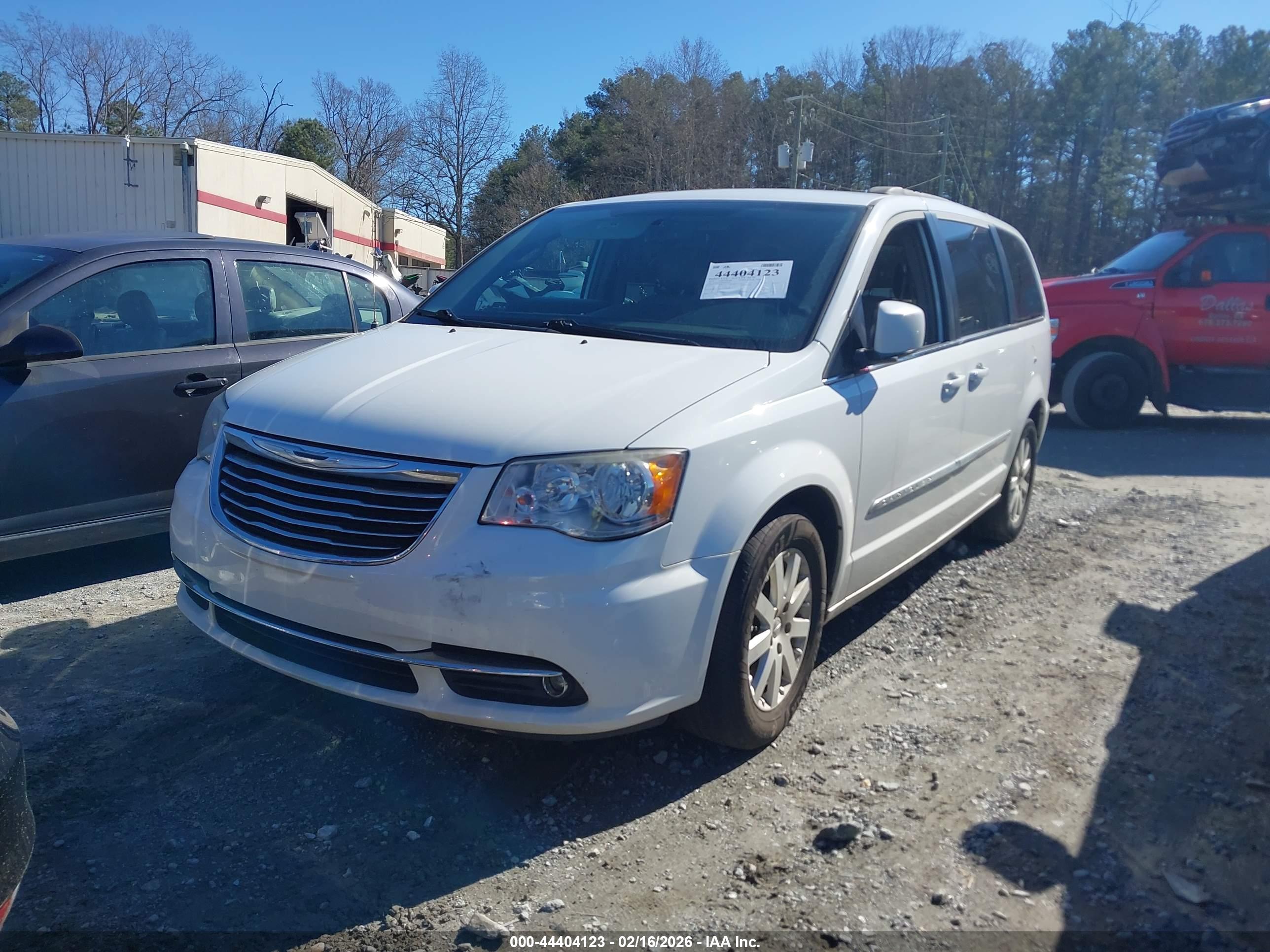 CHRYSLER TOWN image 2