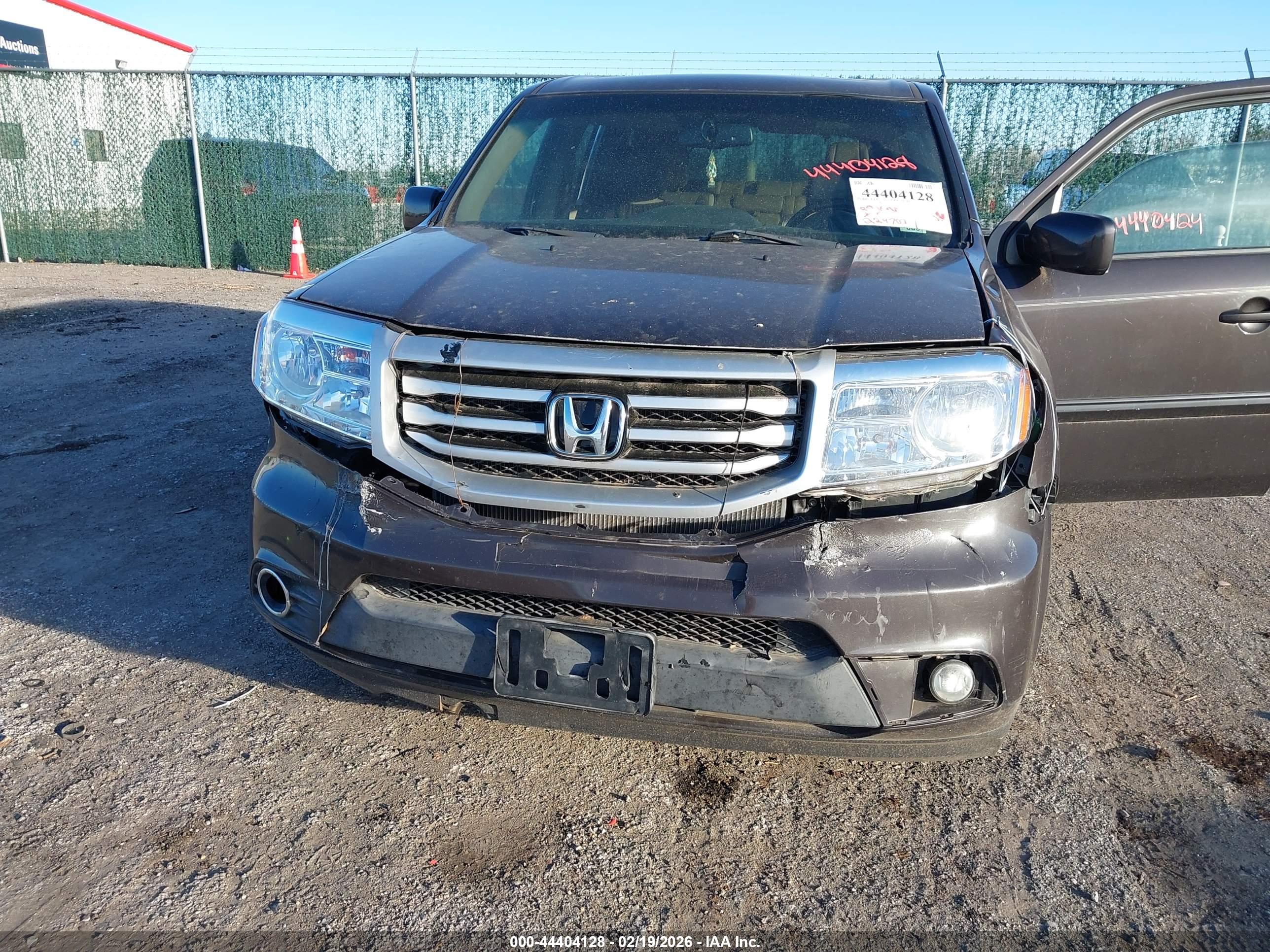 HONDA PILOT image 6