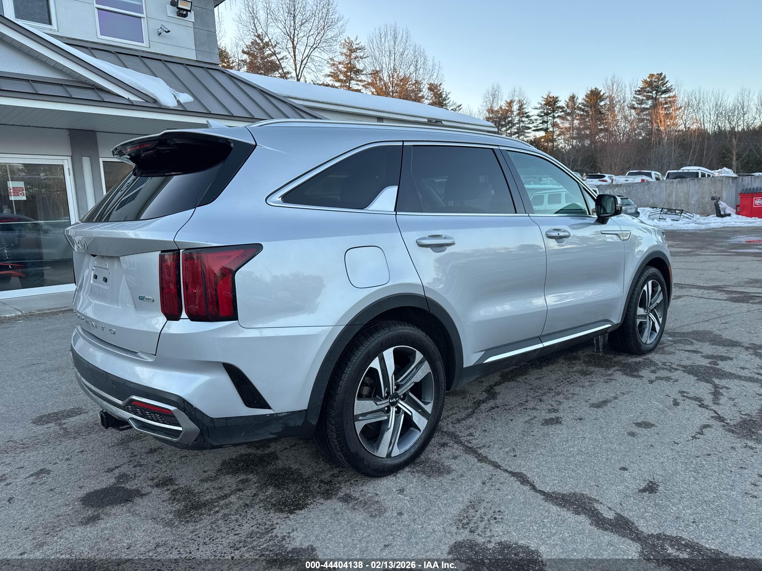 KIA SORENTO image 4