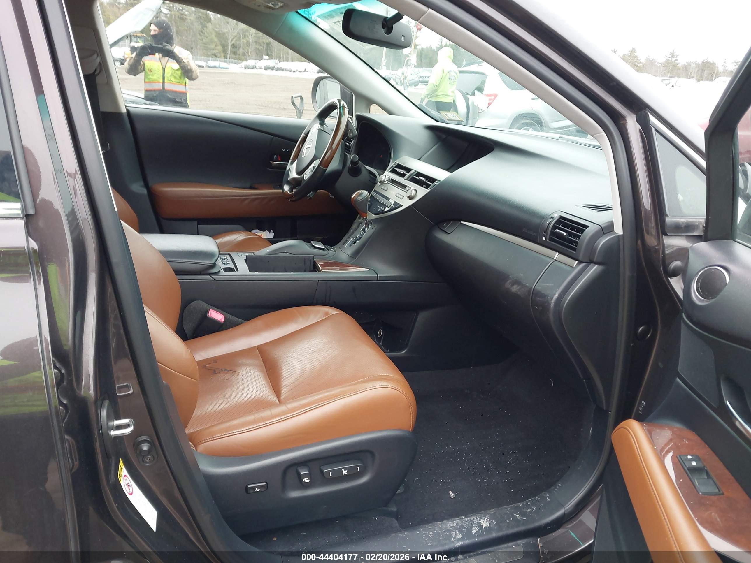 LEXUS RX image 5