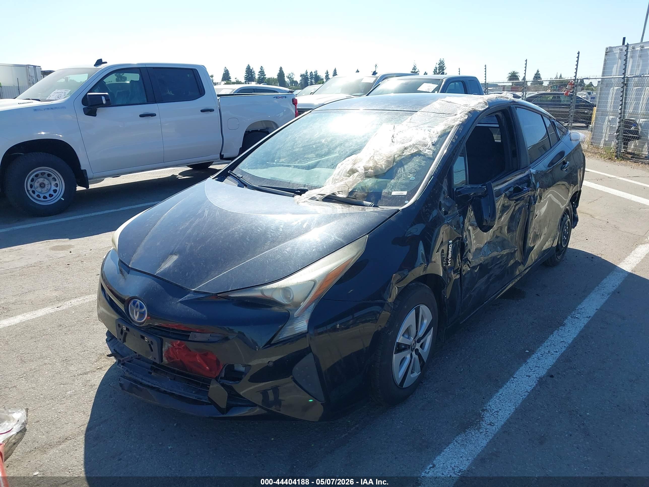 TOYOTA PRIUS image 2
