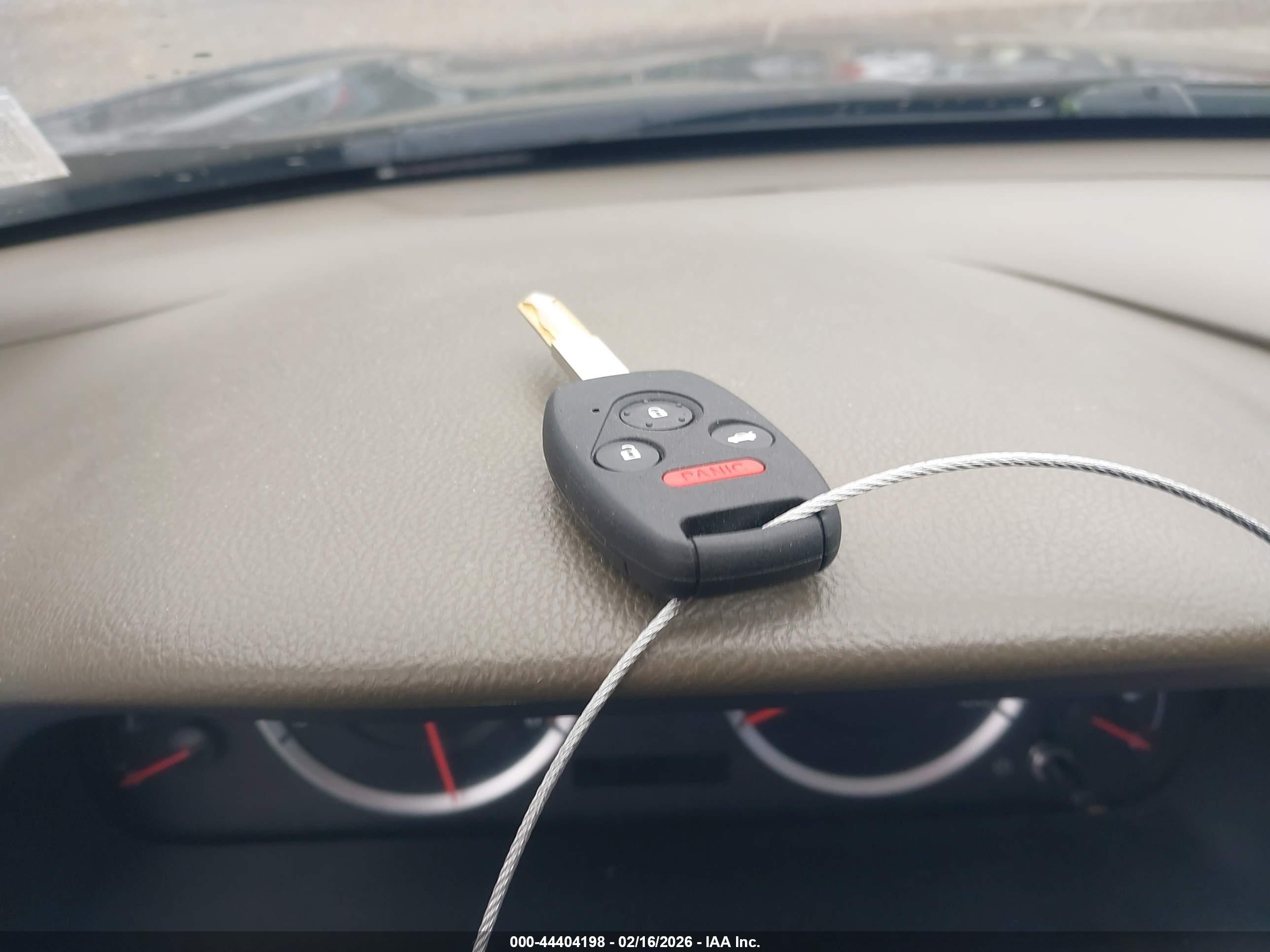 HONDA ACCORD image 11