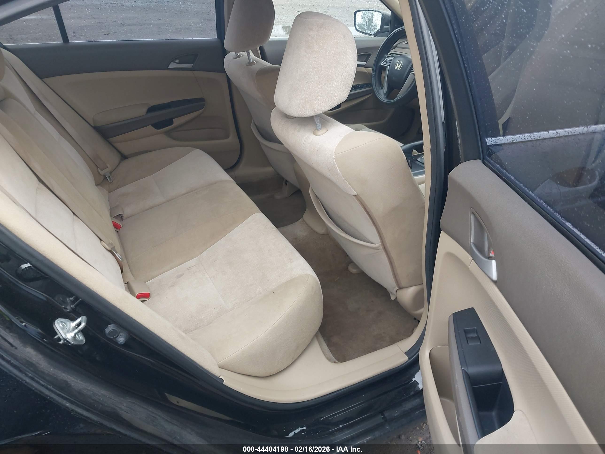 HONDA ACCORD image 8