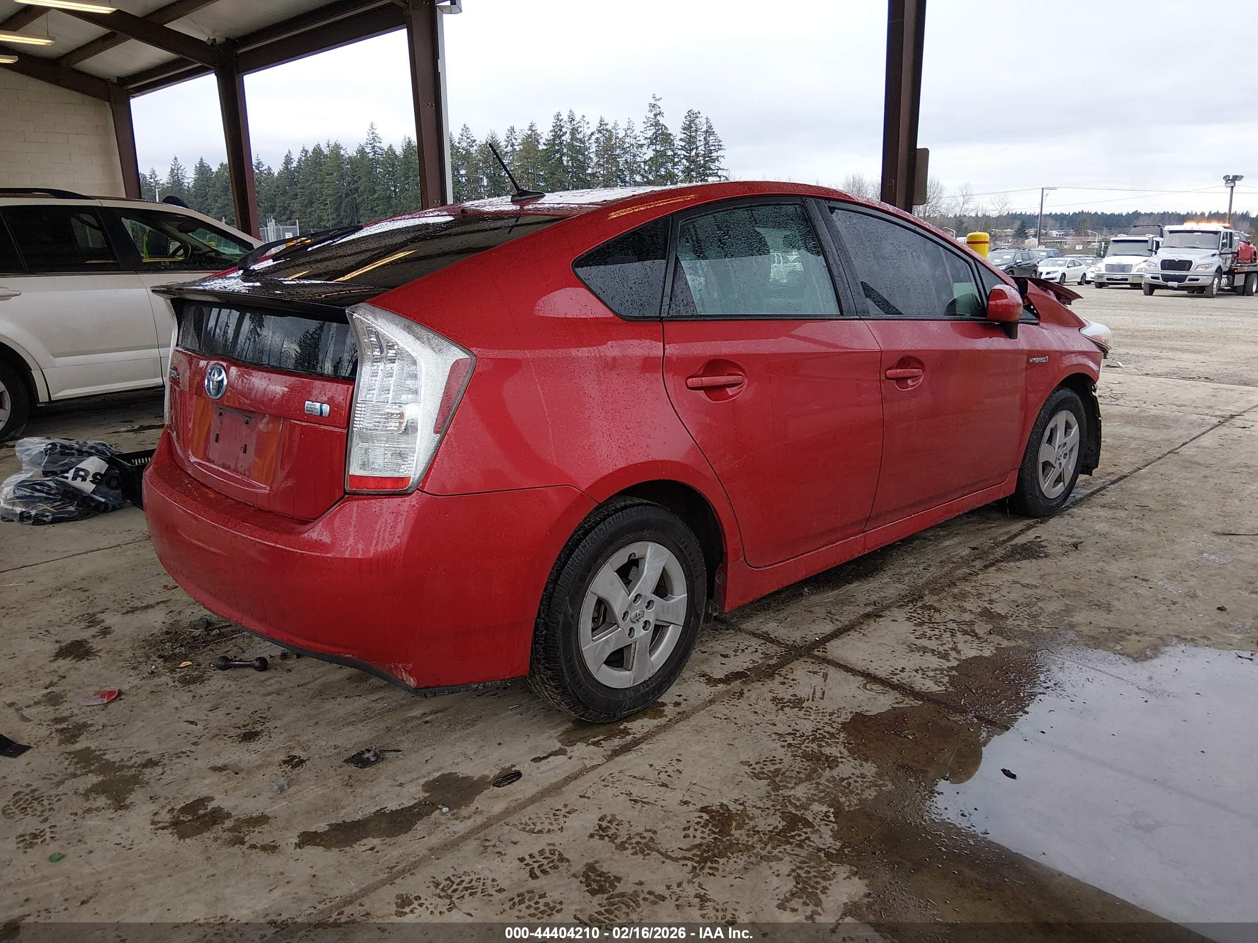 TOYOTA PRIUS image 4