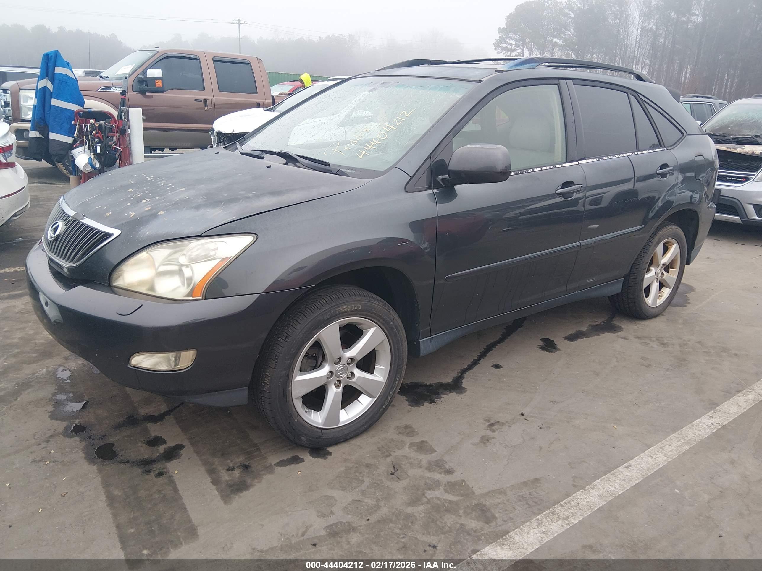 LEXUS RX image 2