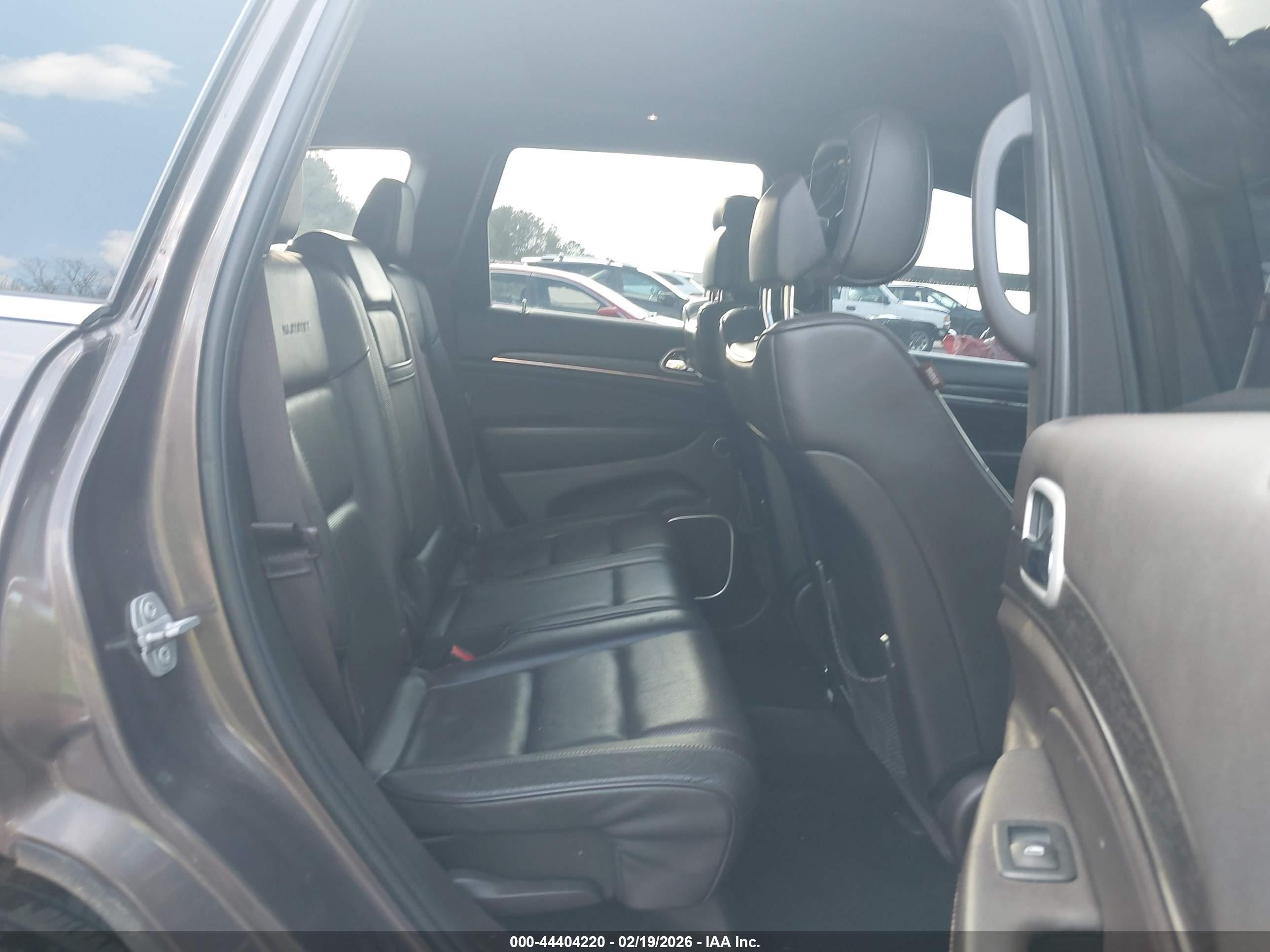JEEP GRAND image 8