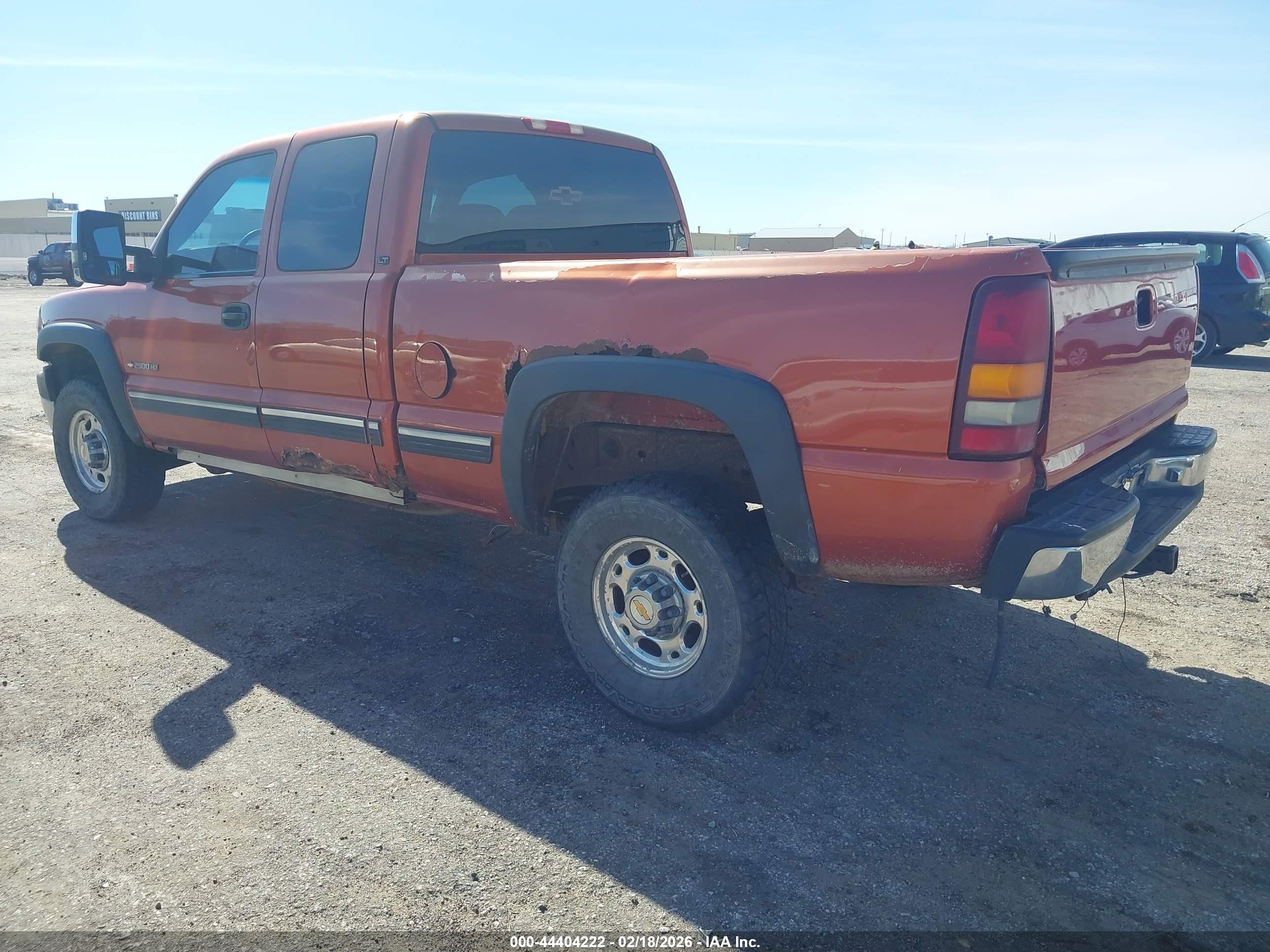 CHEVROLET SILVERADO image 3