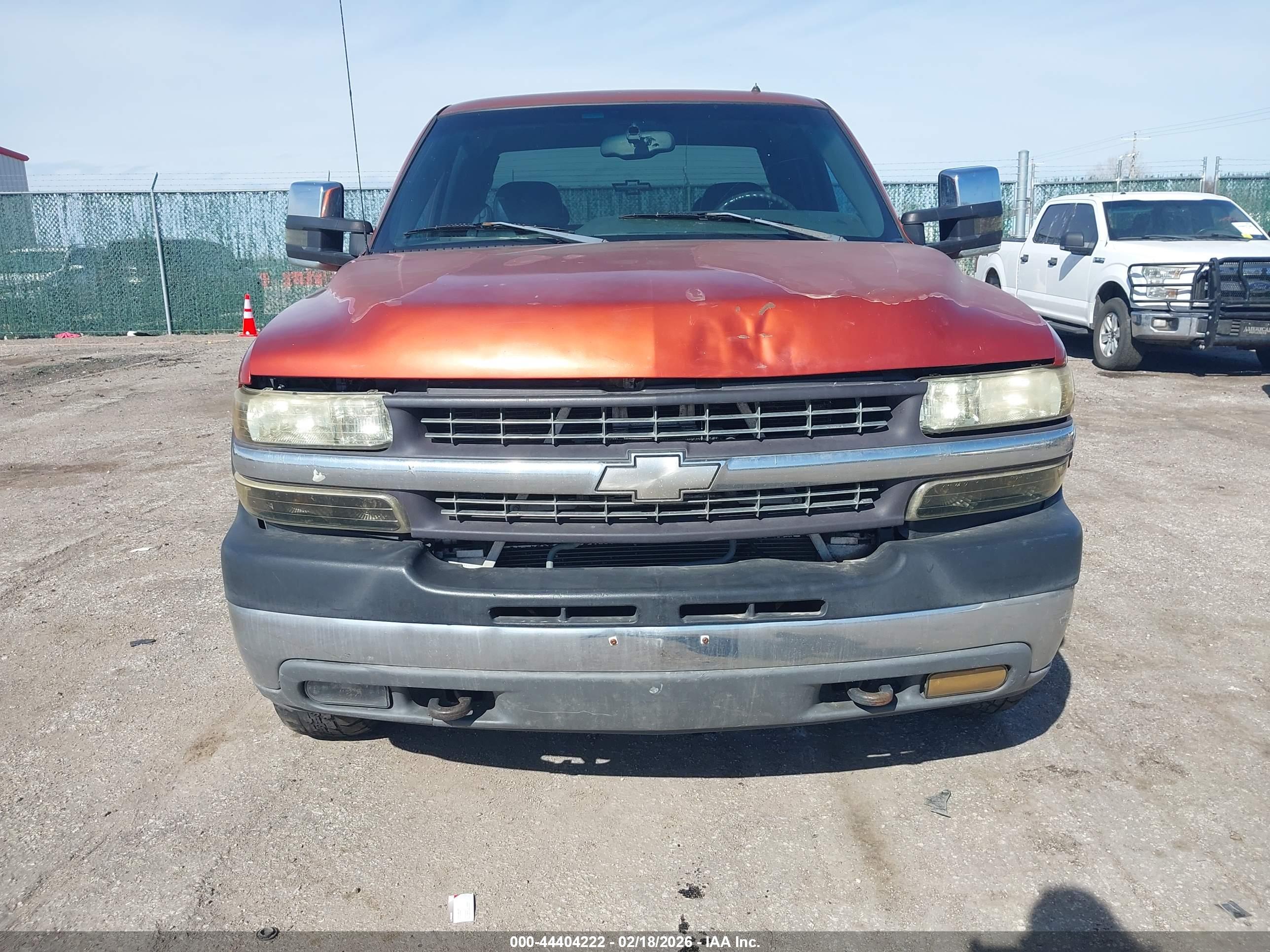 CHEVROLET SILVERADO image 6