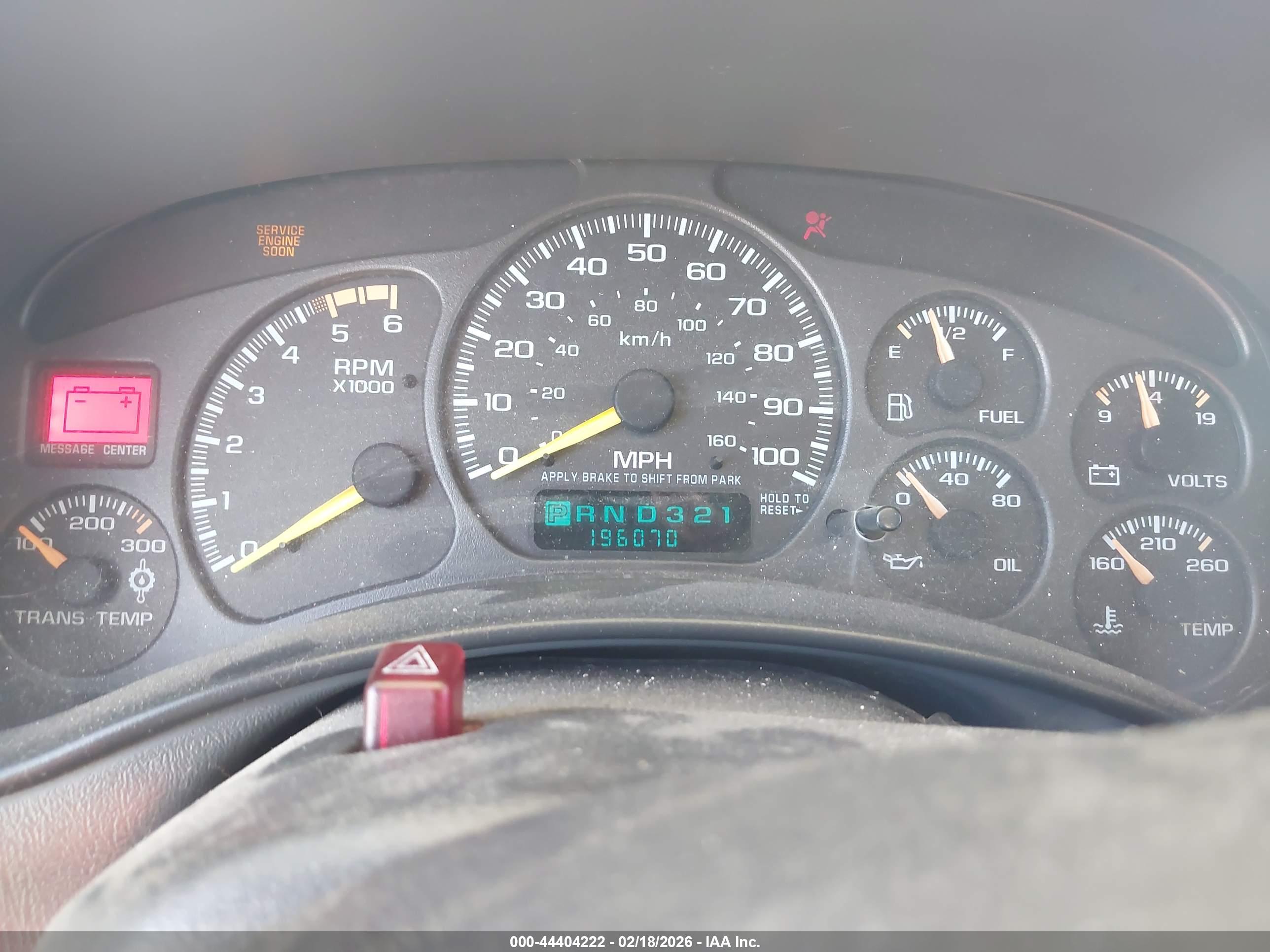 CHEVROLET SILVERADO image 7