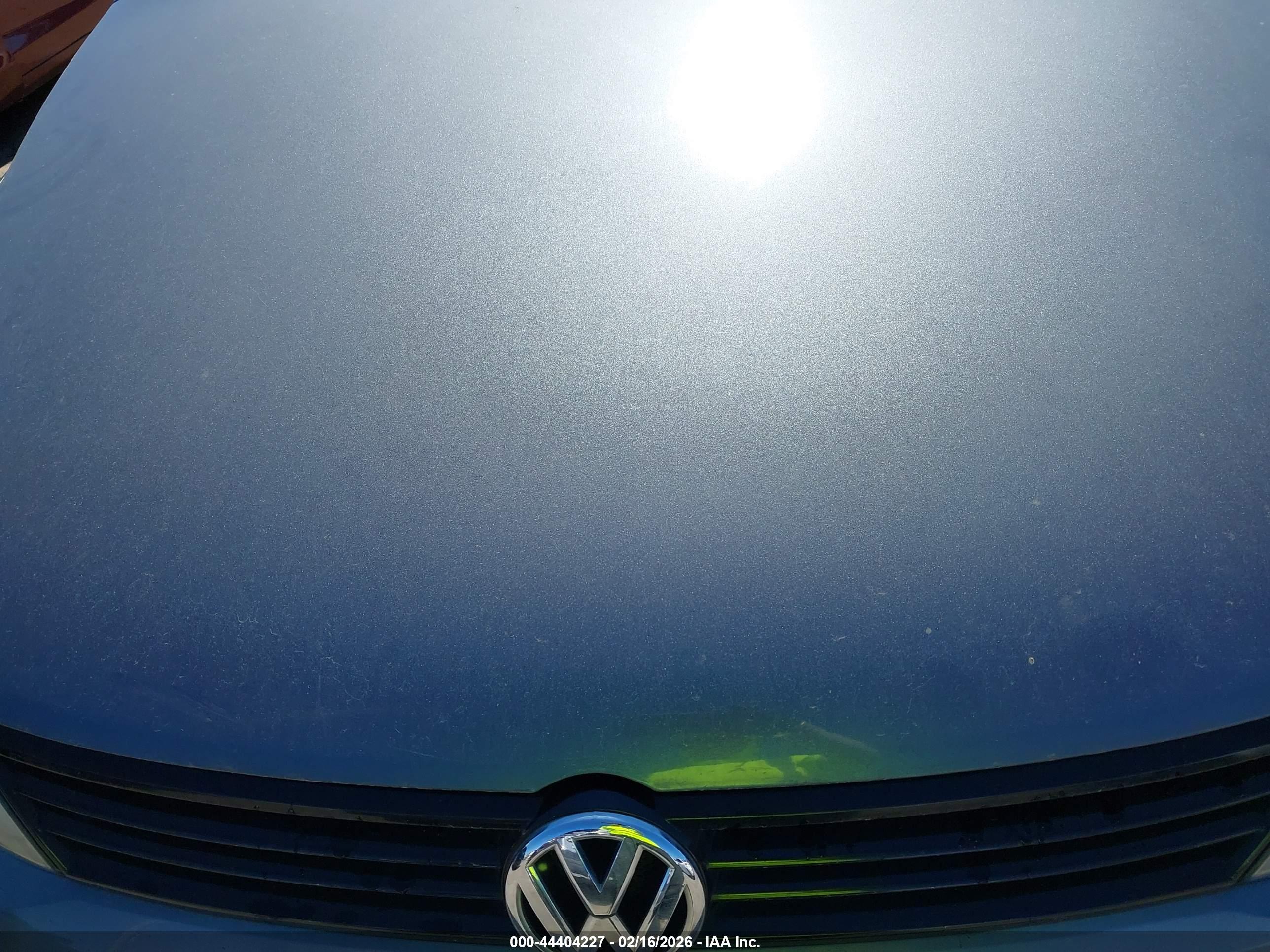 VOLKSWAGEN JETTA image 6