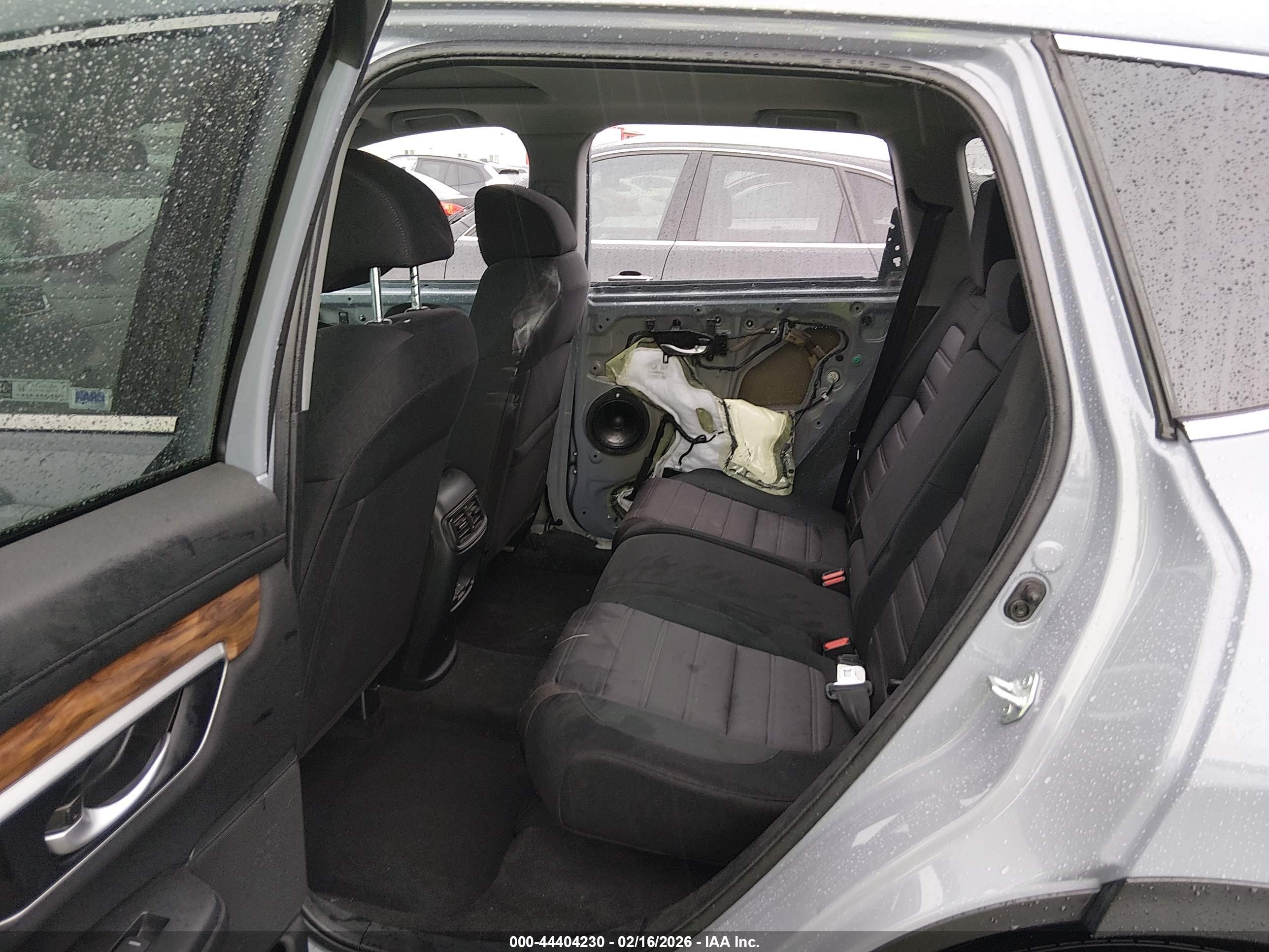 HONDA CR-V image 8