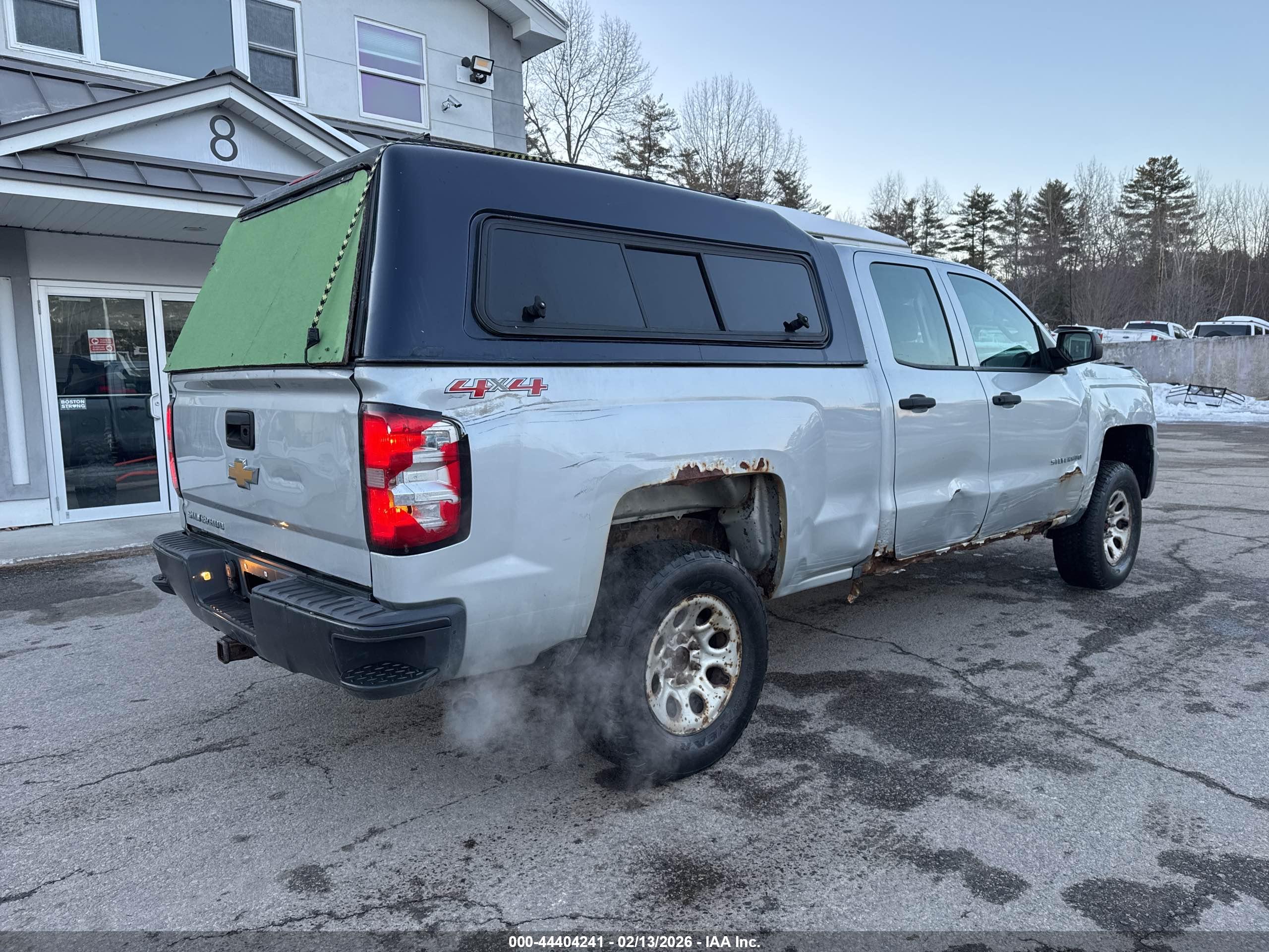 CHEVROLET SILVERADO image 4
