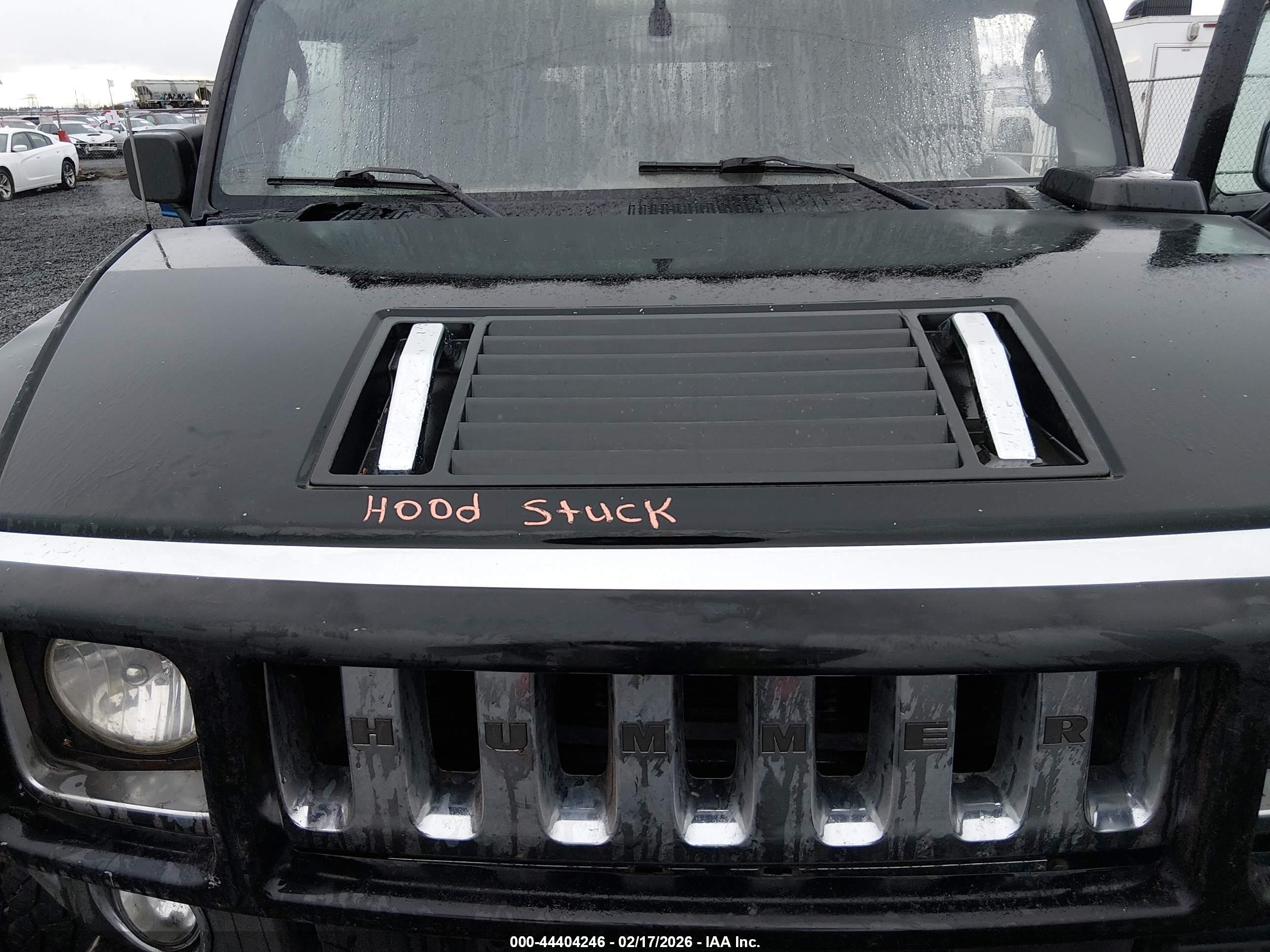 HUMMER H2 image 10