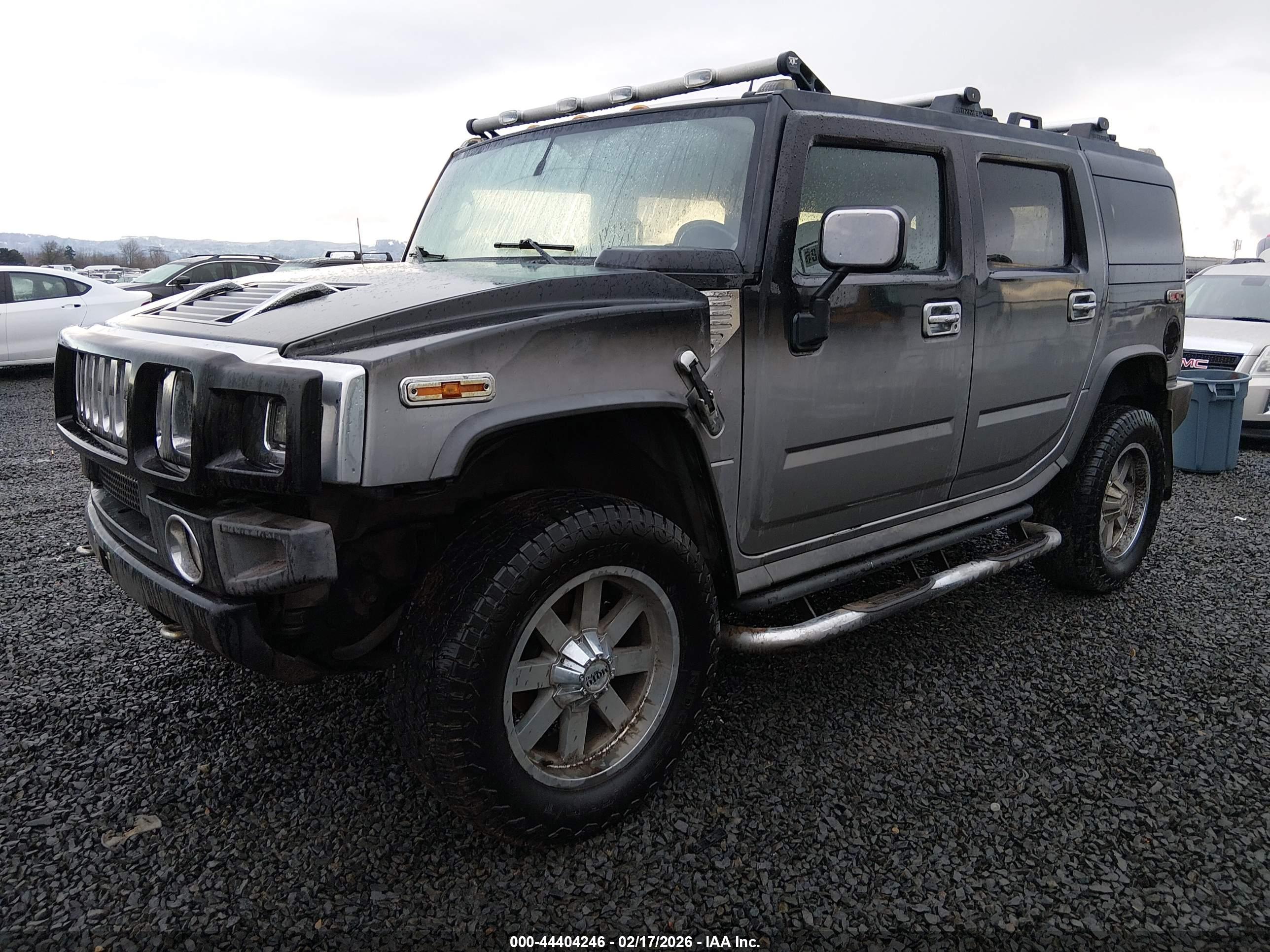 HUMMER H2 image 2