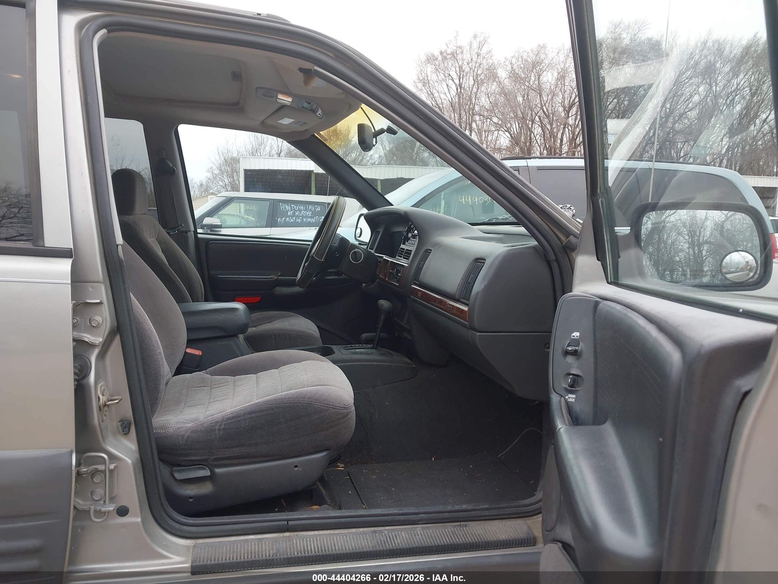 JEEP GRAND image 5