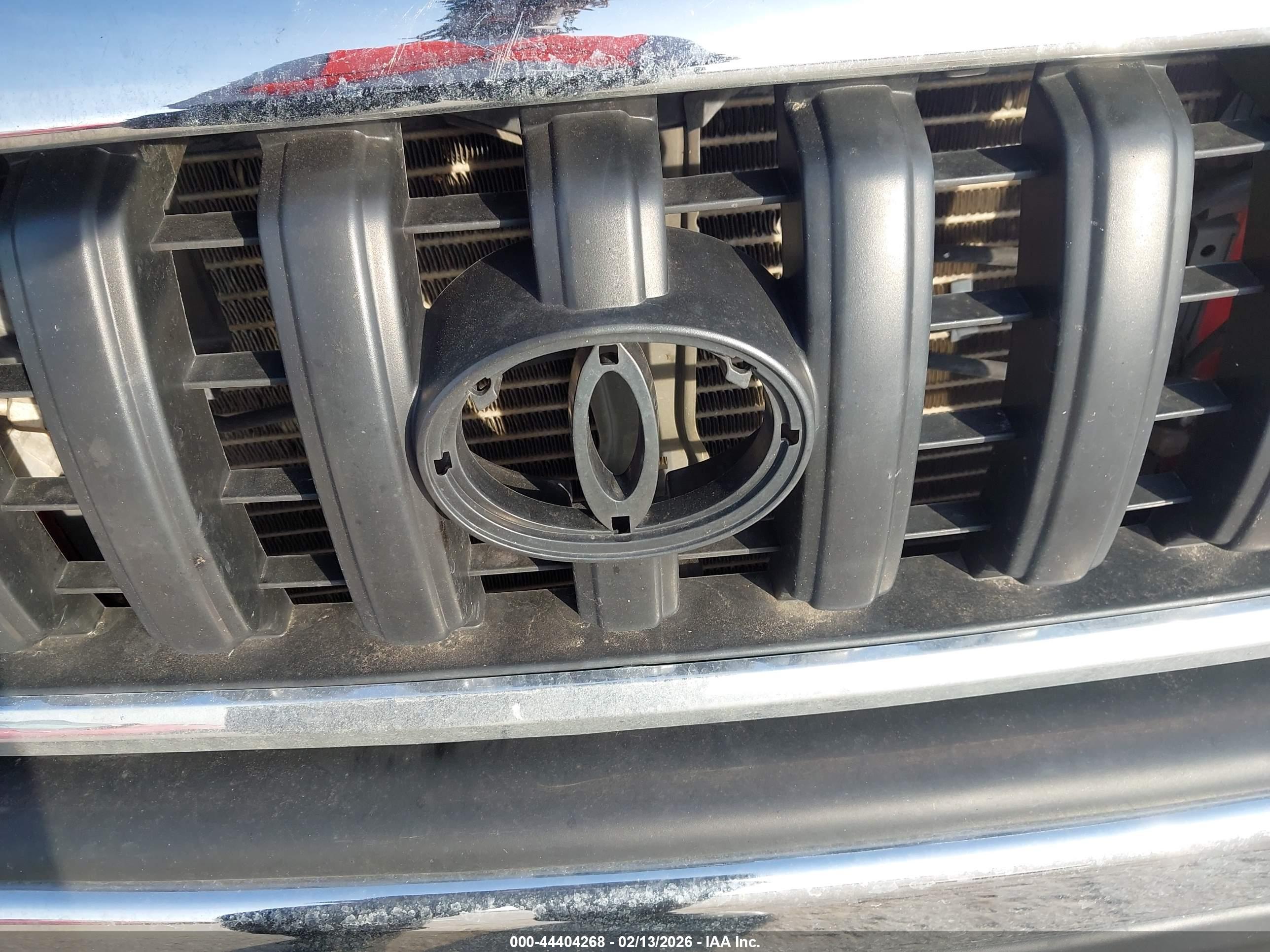 TOYOTA TACOMA image 6