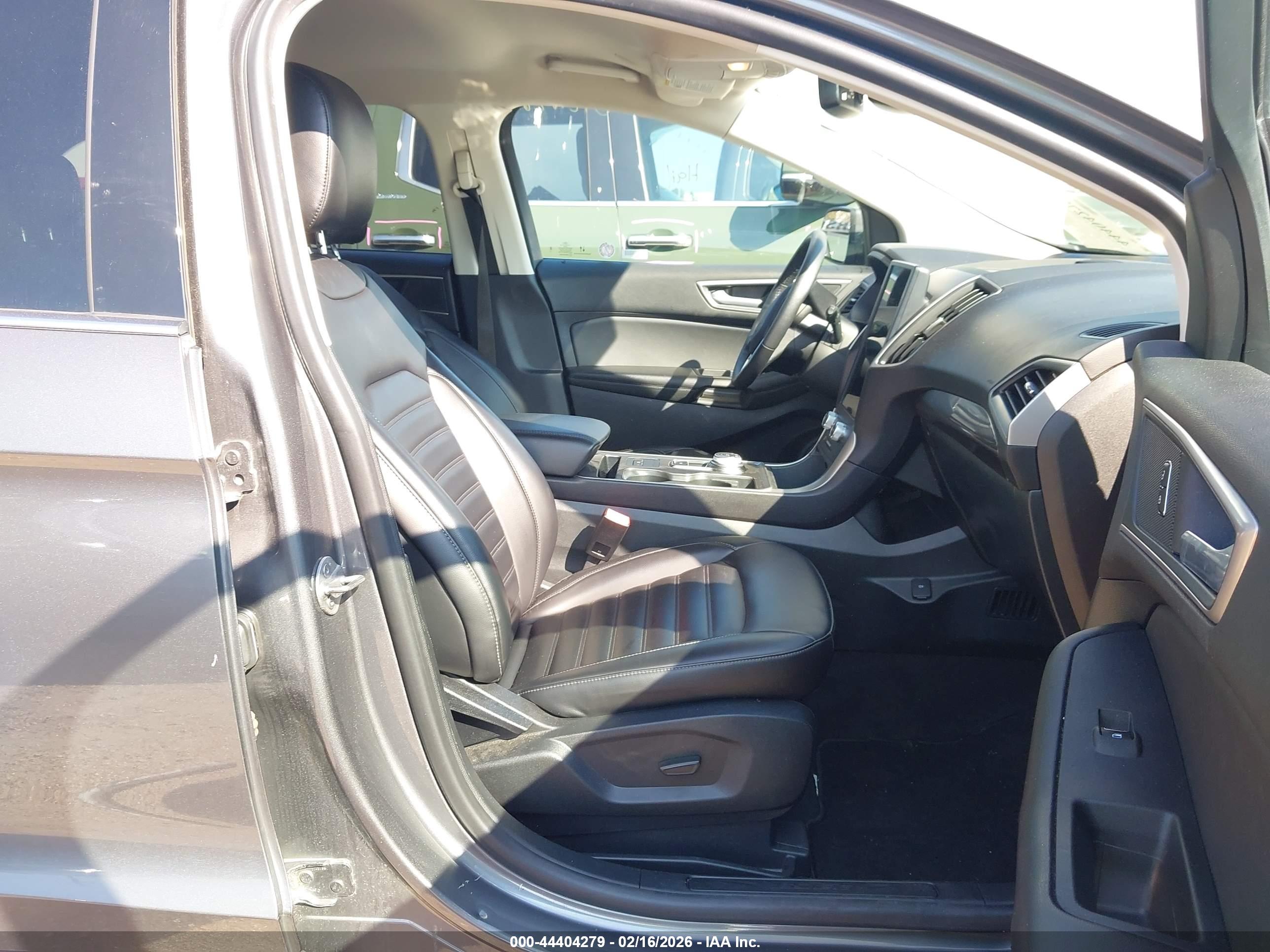 FORD EDGE image 5