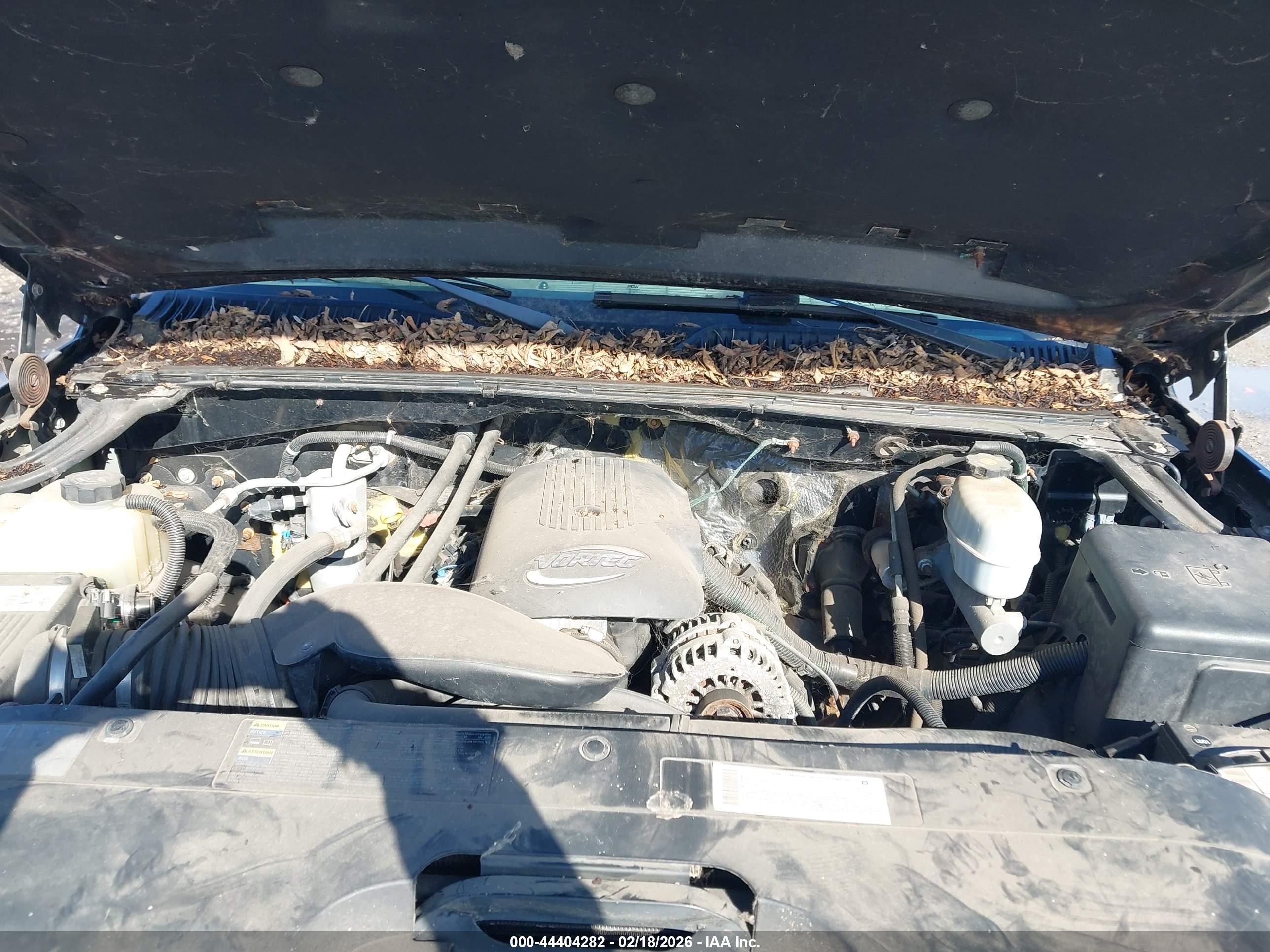 CHEVROLET SILVERADO image 10