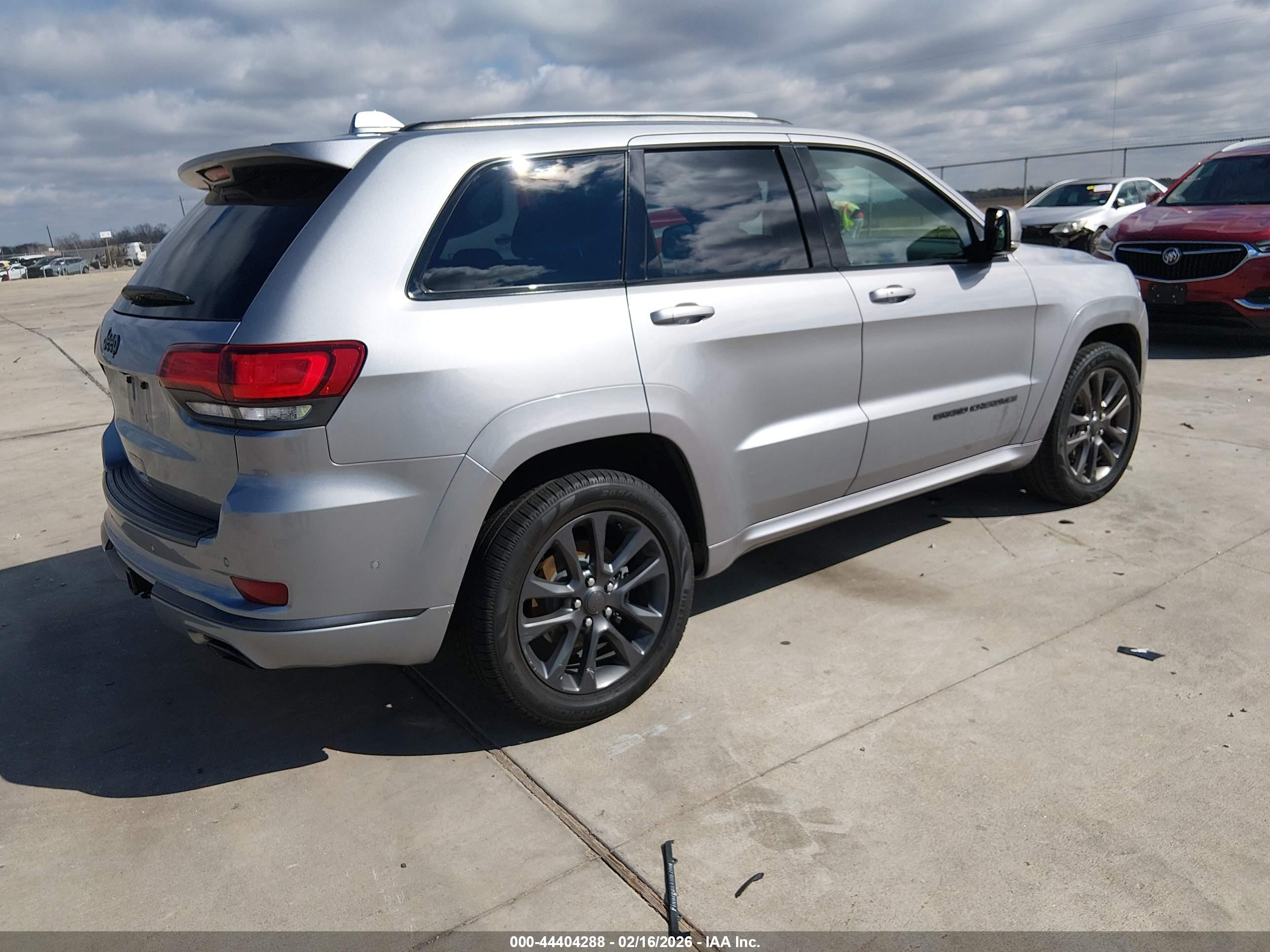 JEEP GRAND image 4