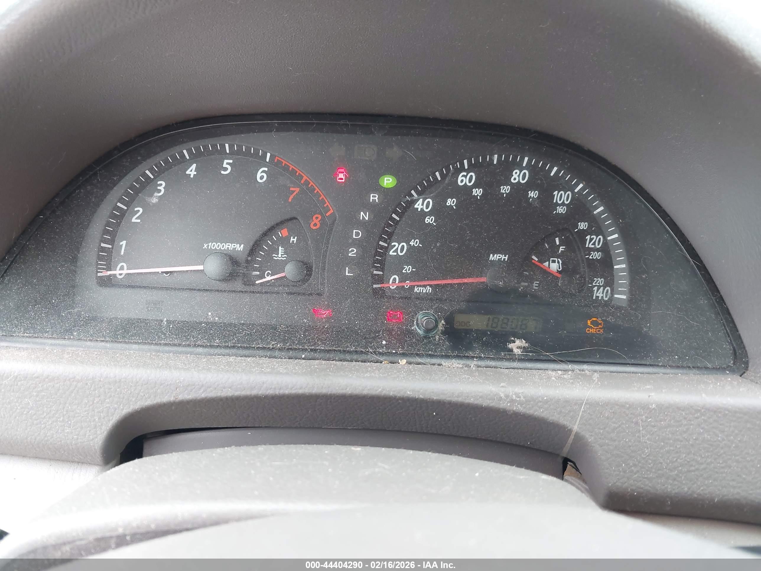 TOYOTA CAMRY image 7