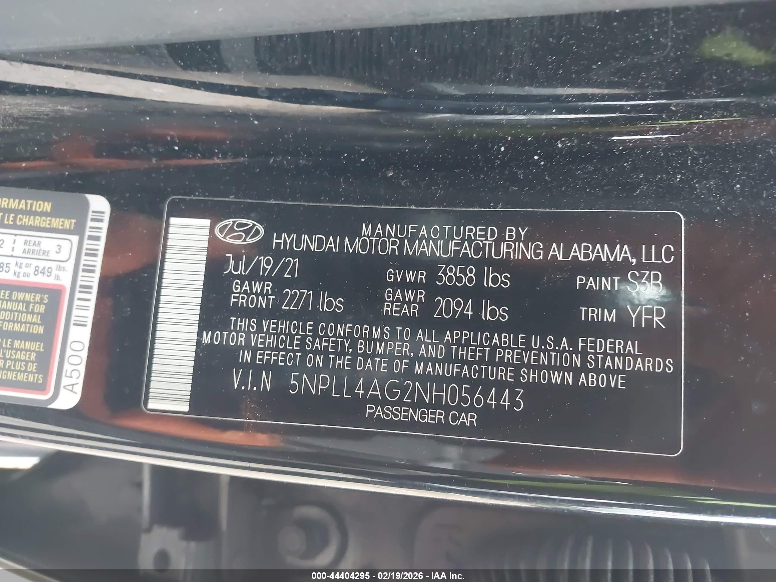 HYUNDAI ELANTRA image 9