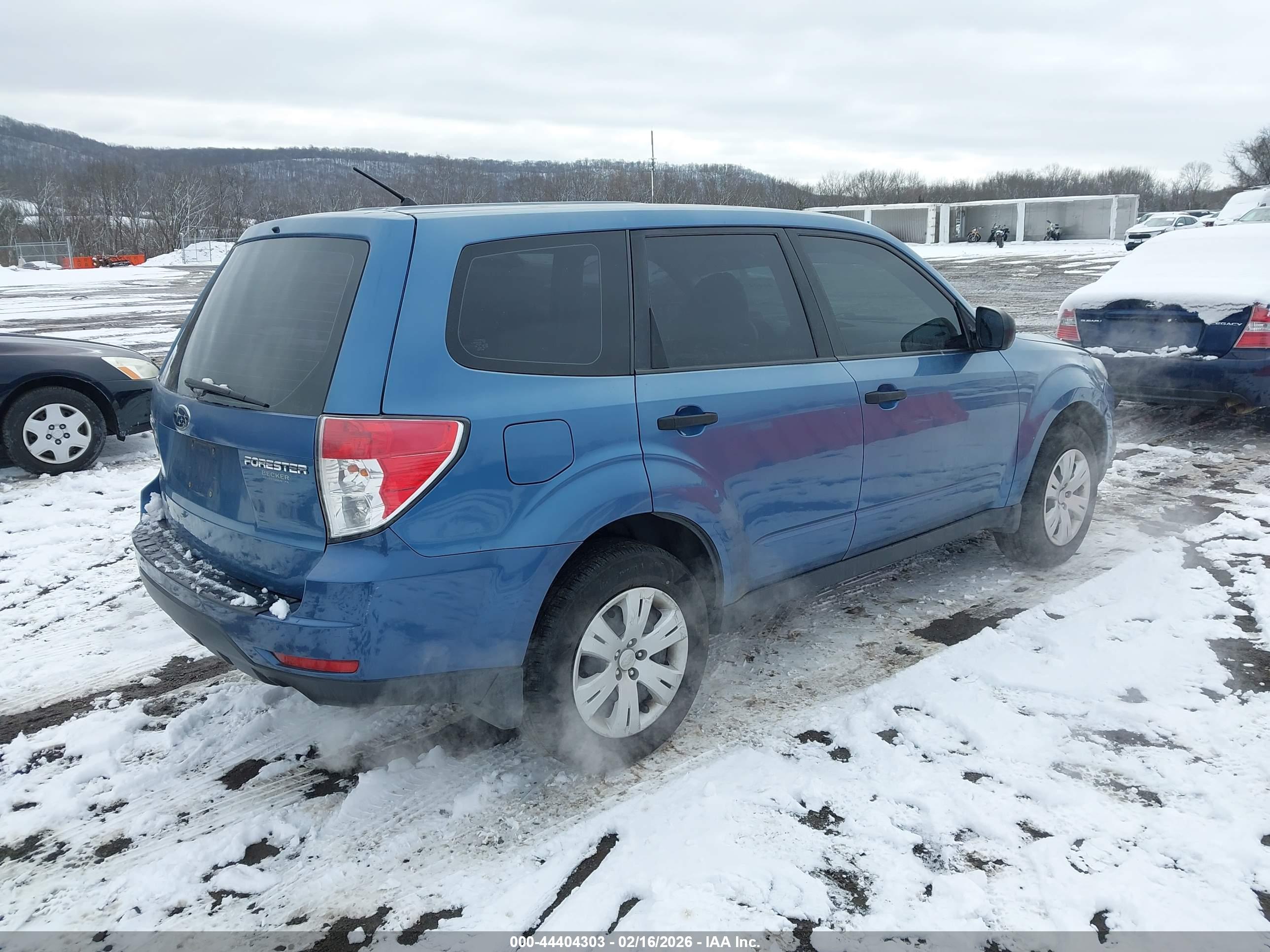 SUBARU FORESTER image 4