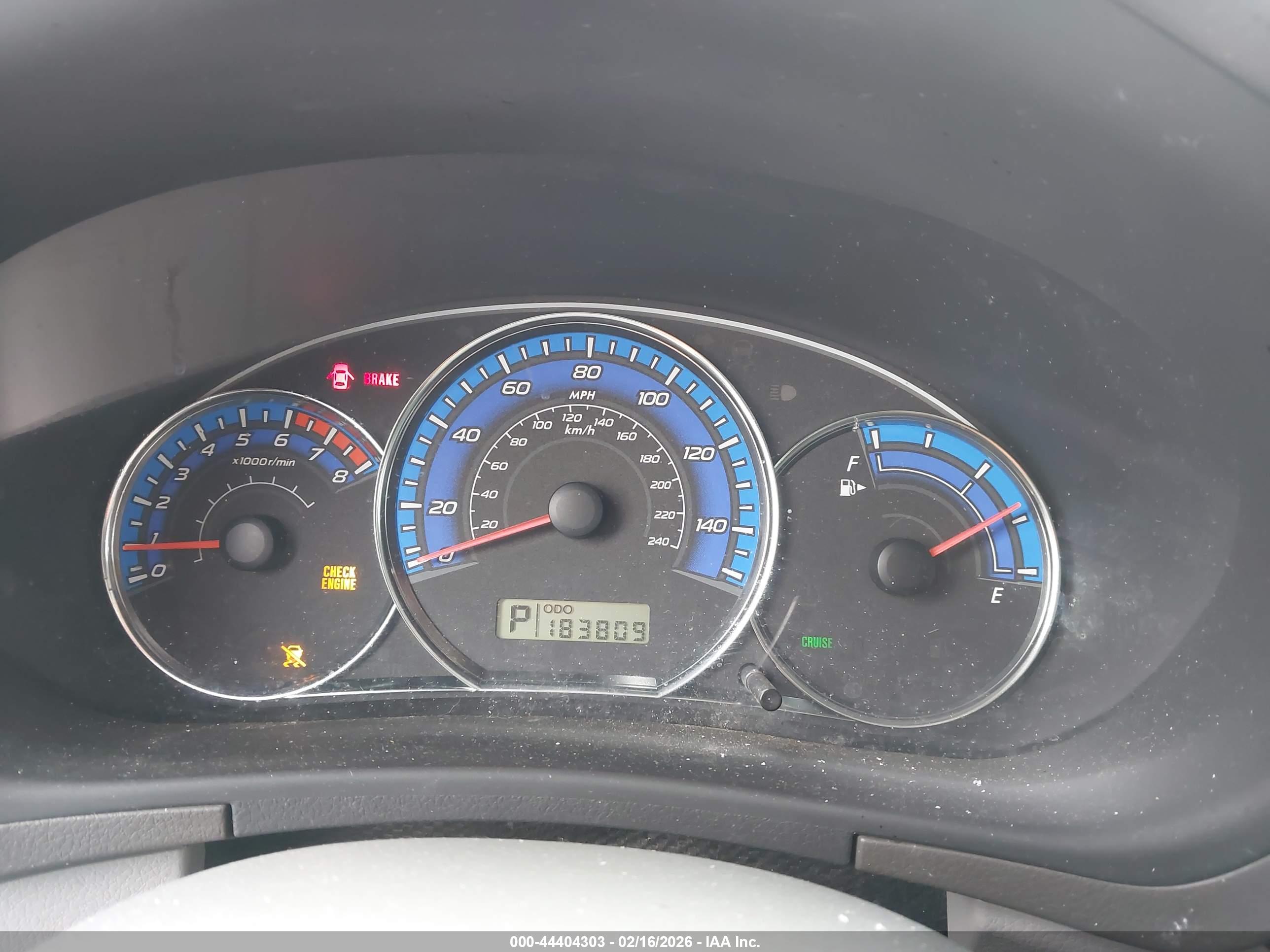 SUBARU FORESTER image 7