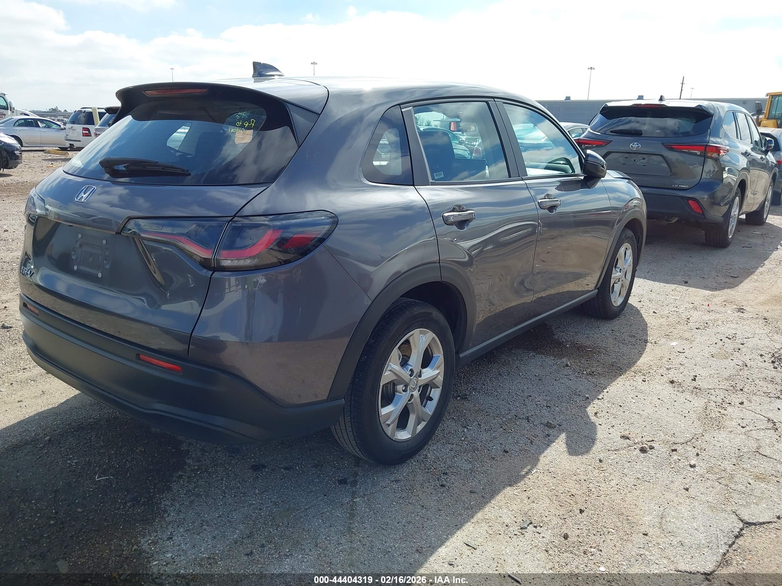 HONDA HR-V image 4