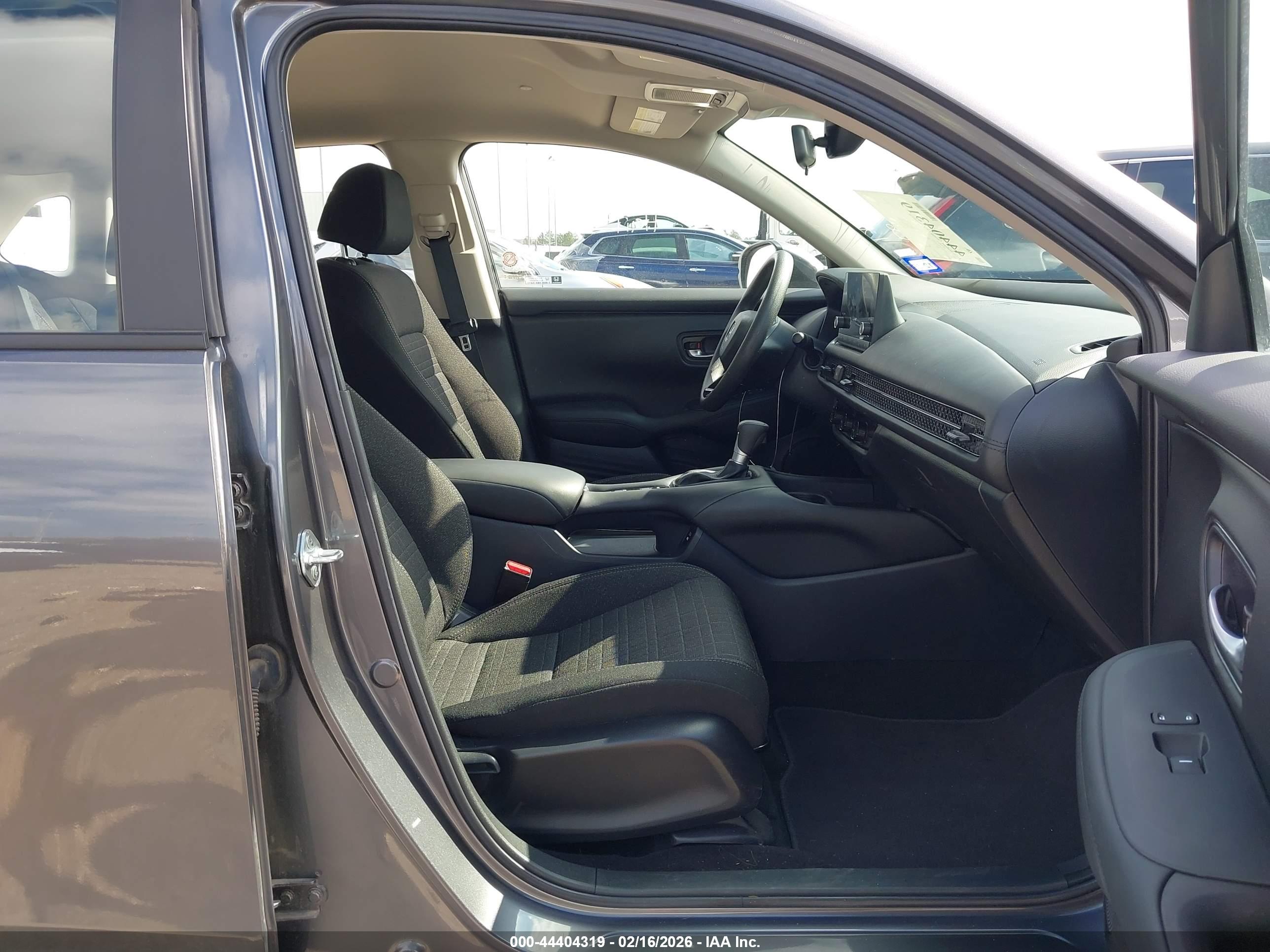 HONDA HR-V image 5