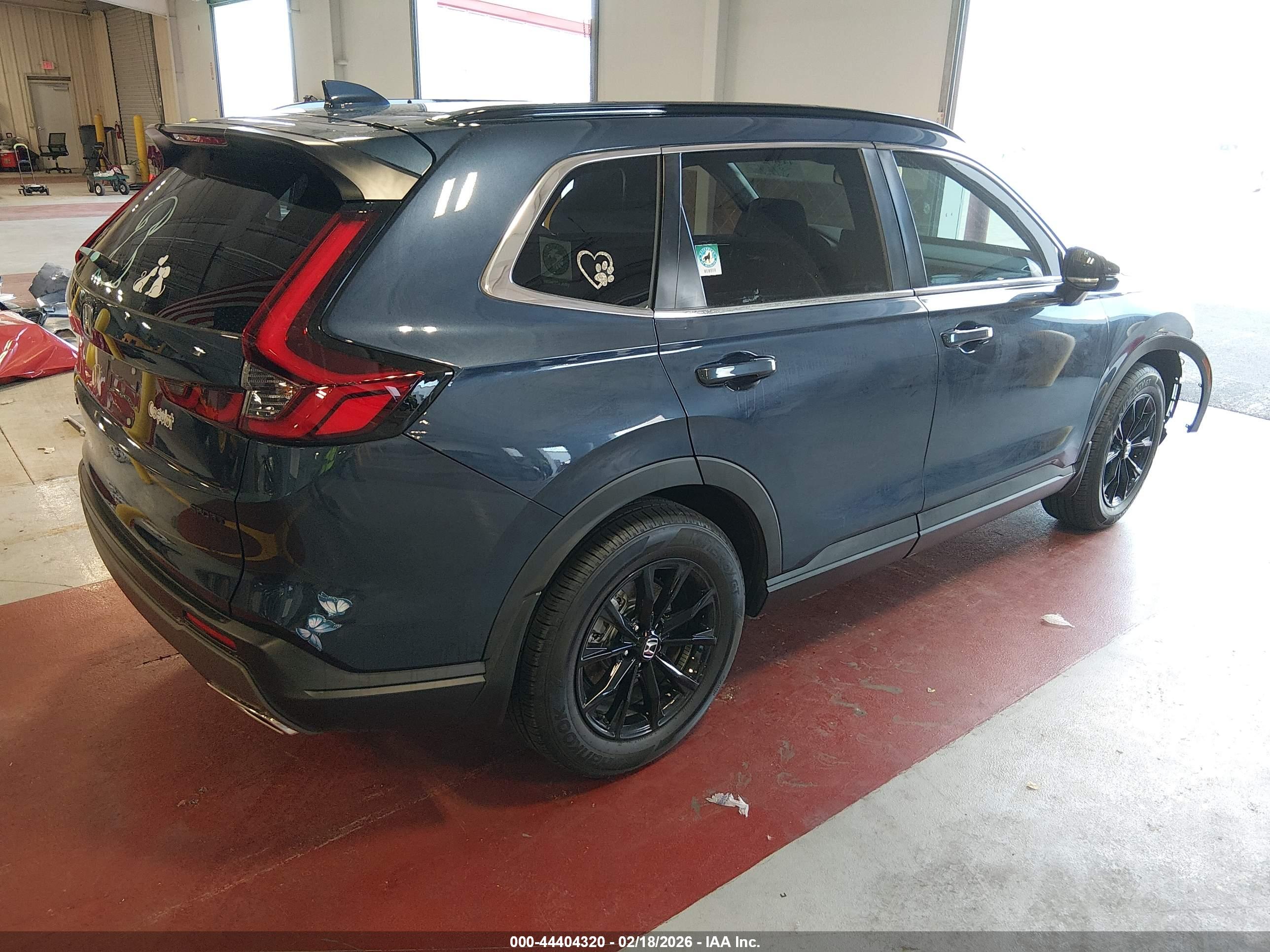 HONDA CR-V image 4