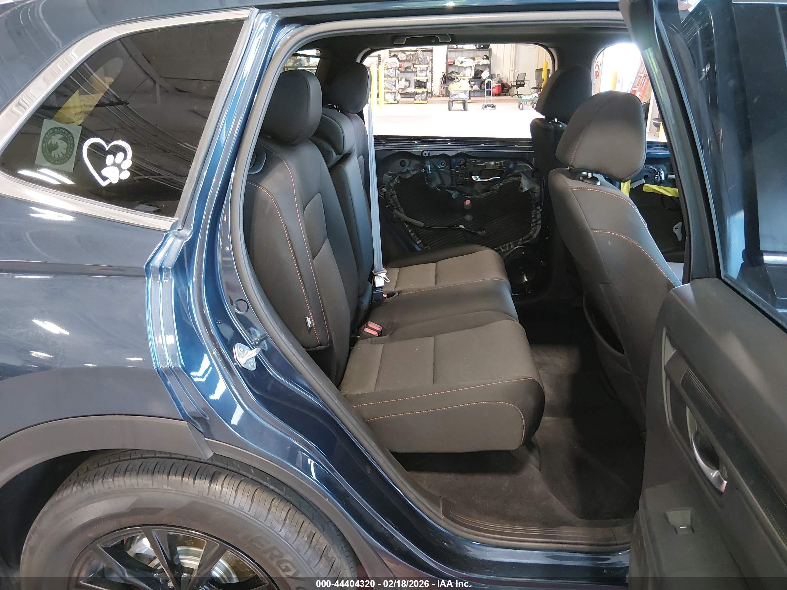 HONDA CR-V image 8