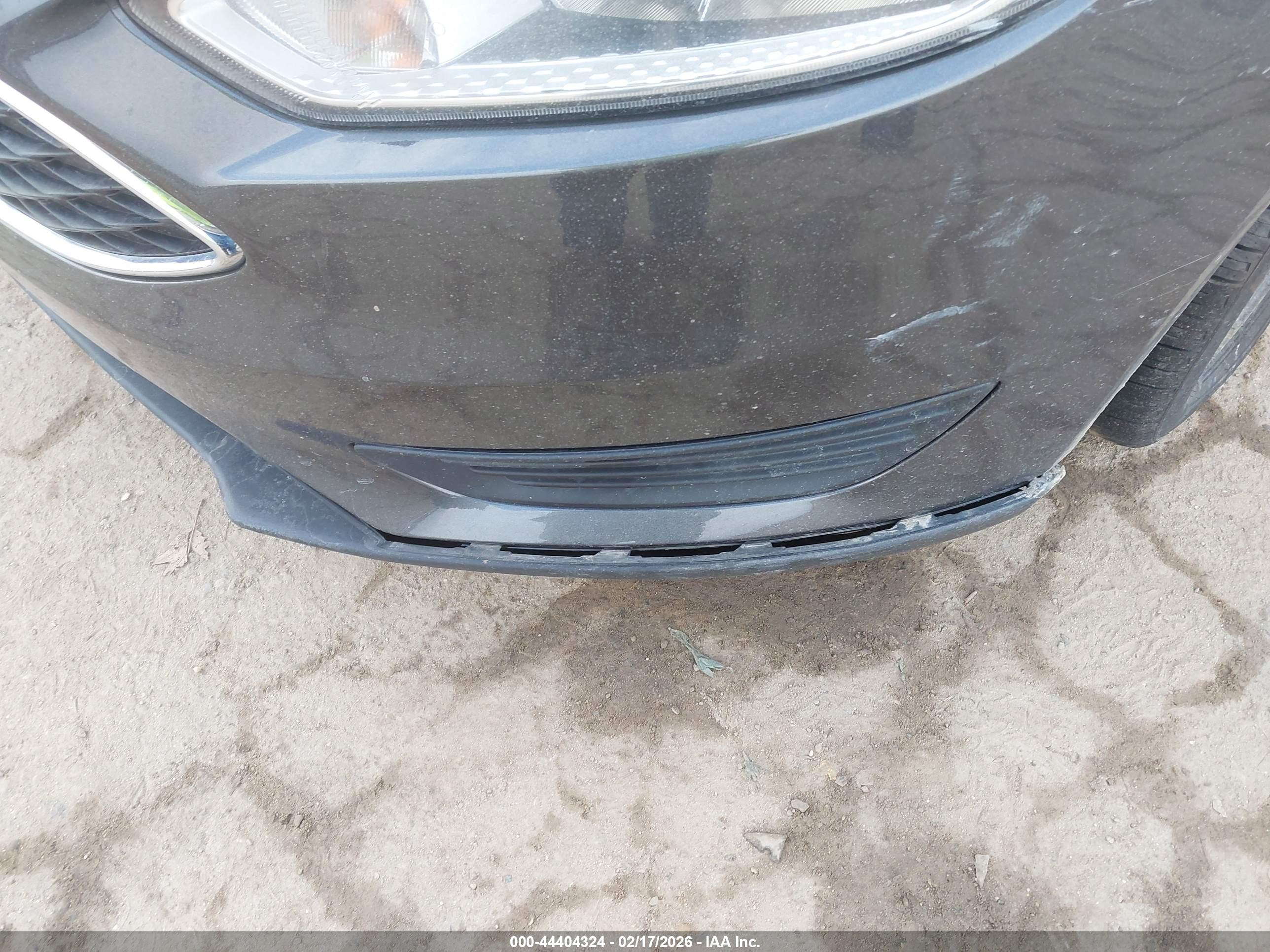 FORD FOCUS image 6
