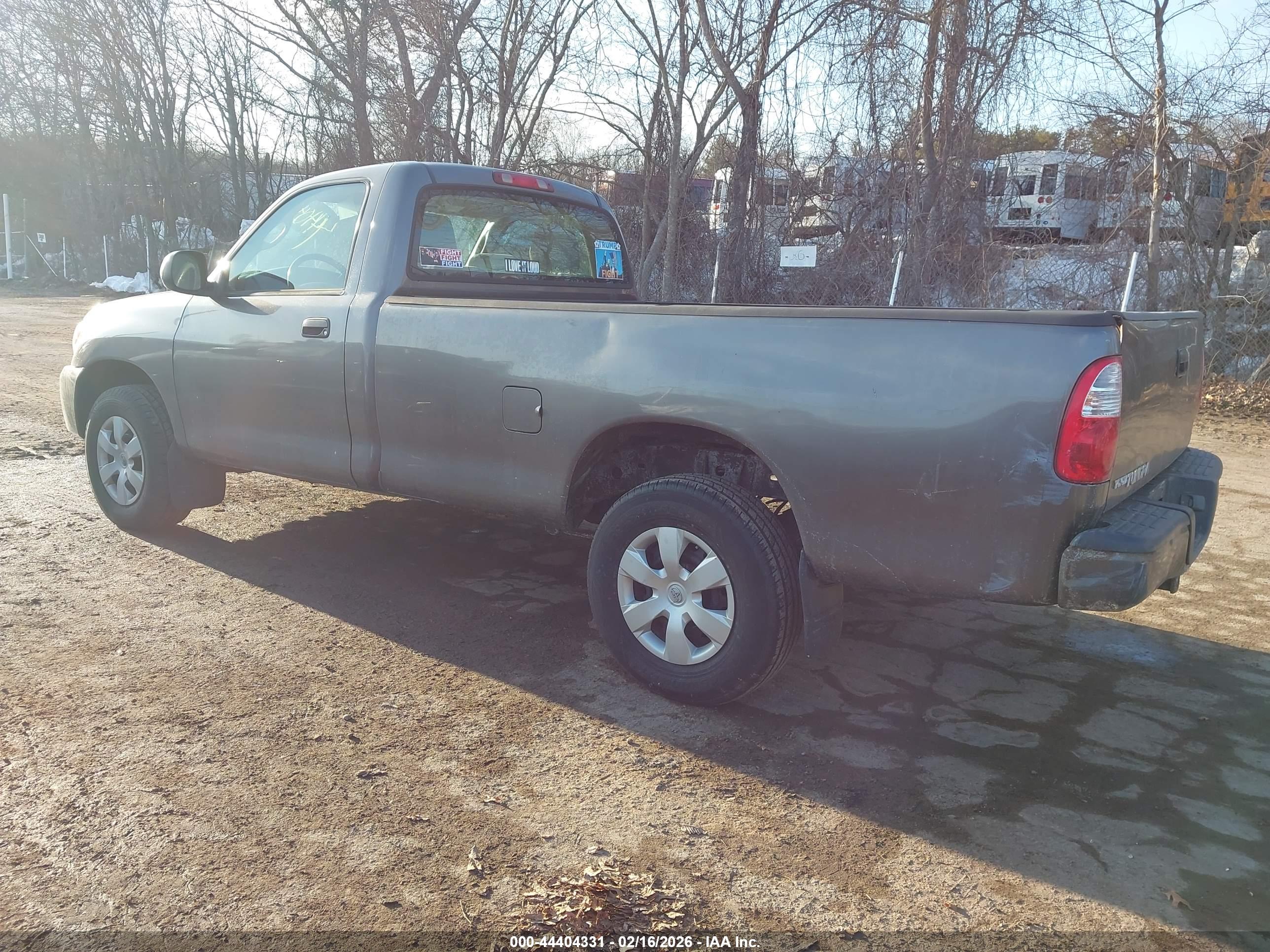 TOYOTA TUNDRA image 3