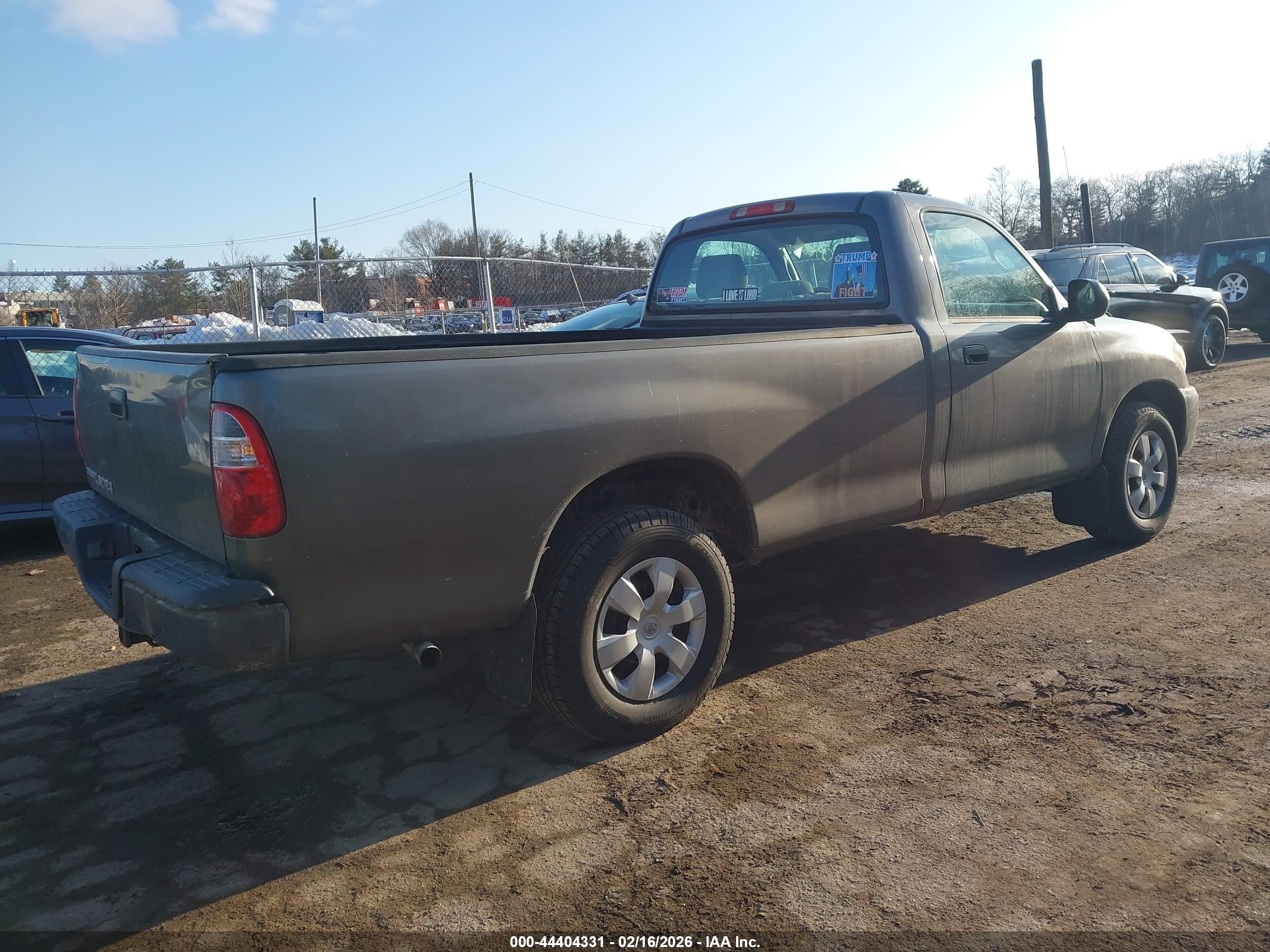 TOYOTA TUNDRA image 4