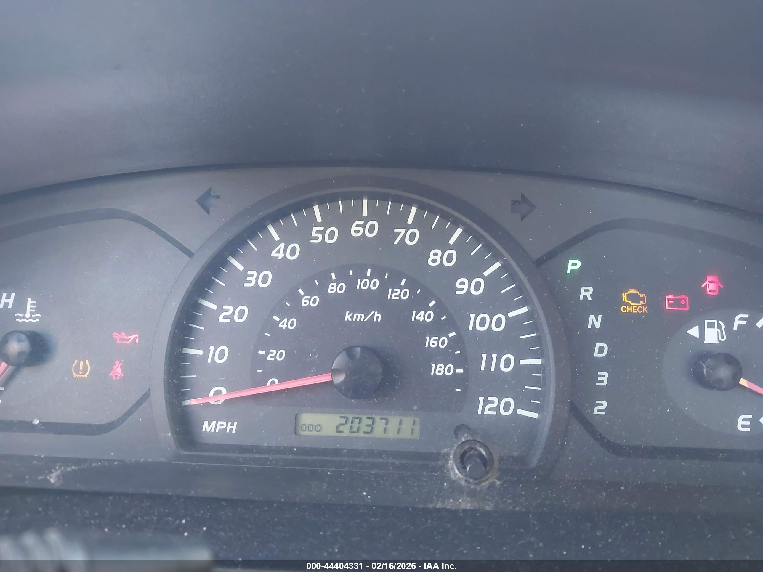 TOYOTA TUNDRA image 7