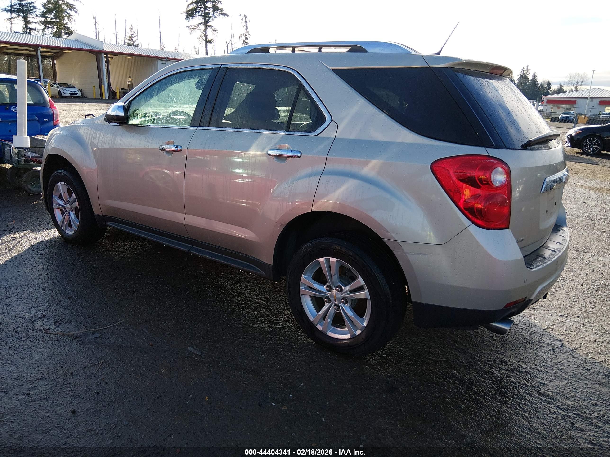 CHEVROLET EQUINOX image 3