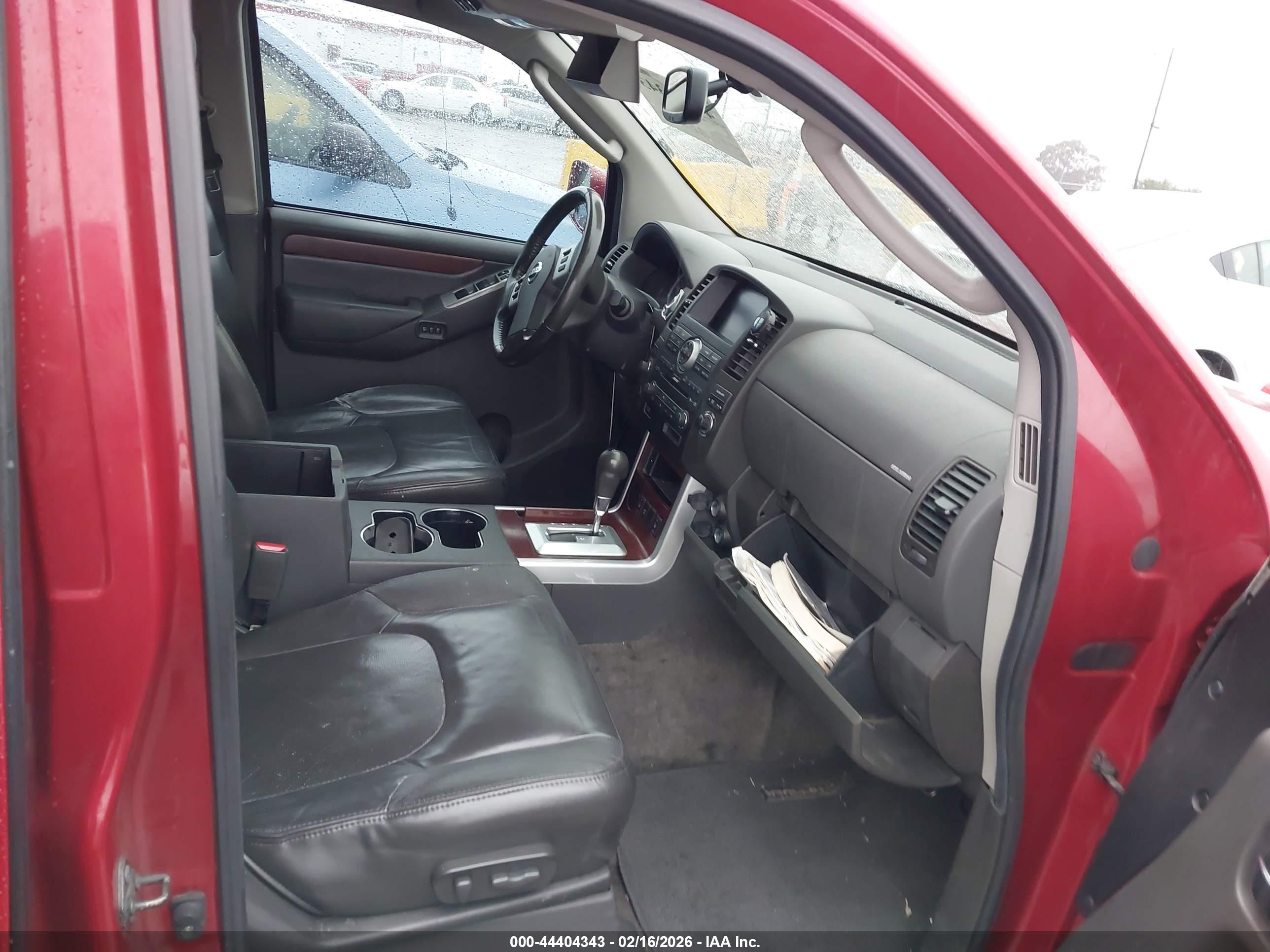 NISSAN PATHFINDER image 5