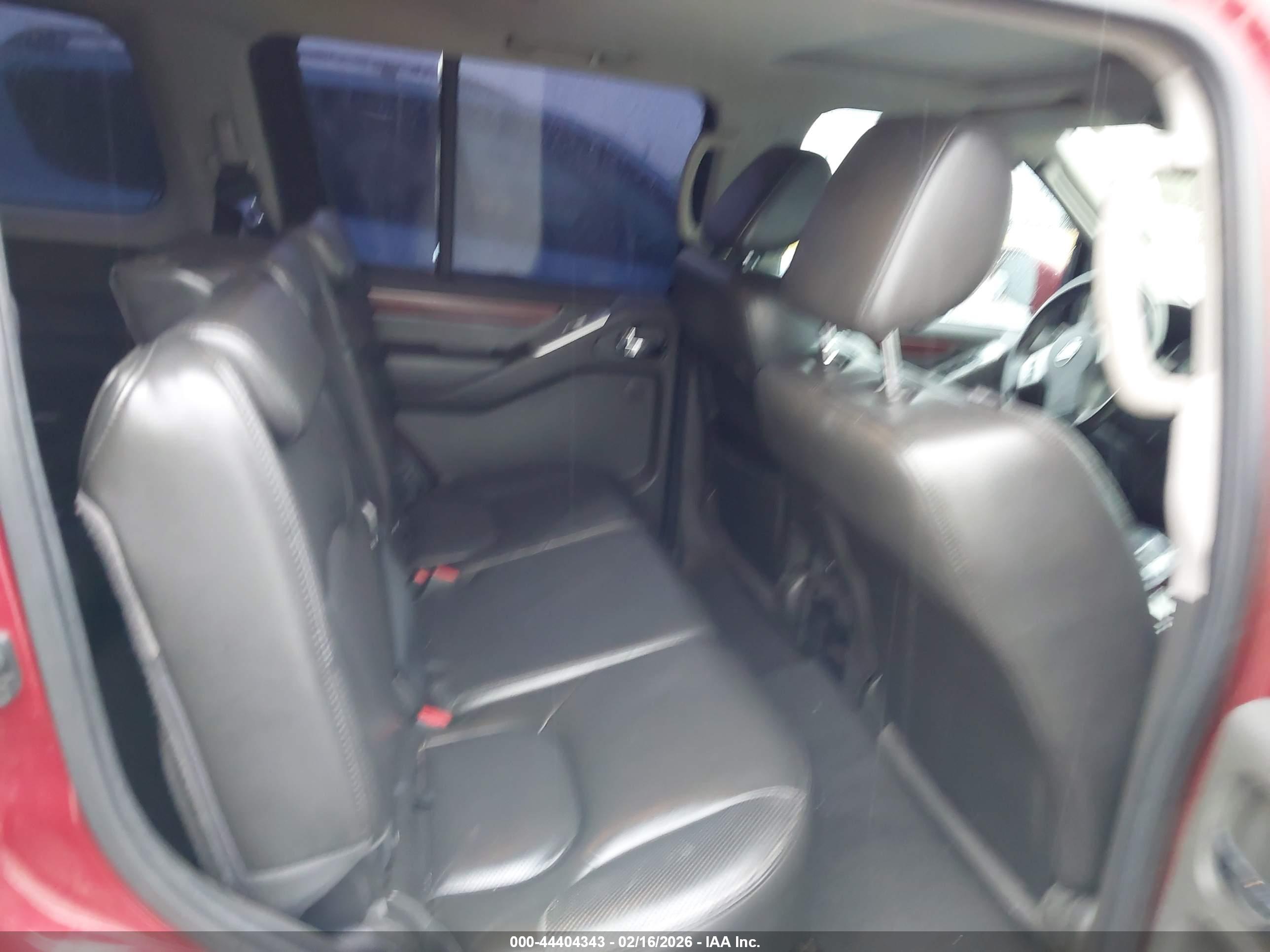 NISSAN PATHFINDER image 8