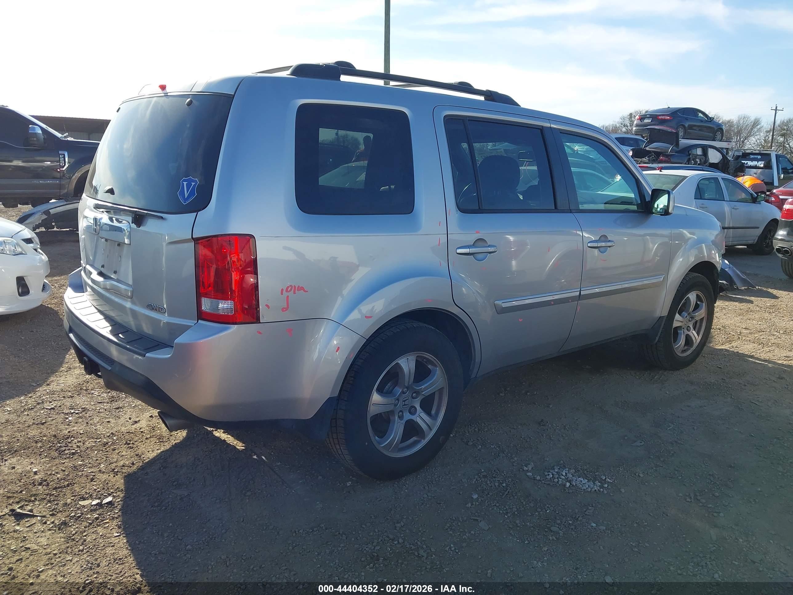 HONDA PILOT image 4