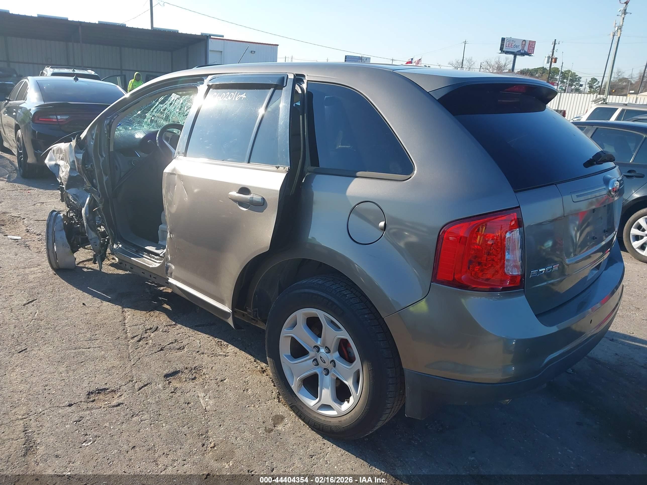 FORD EDGE image 3
