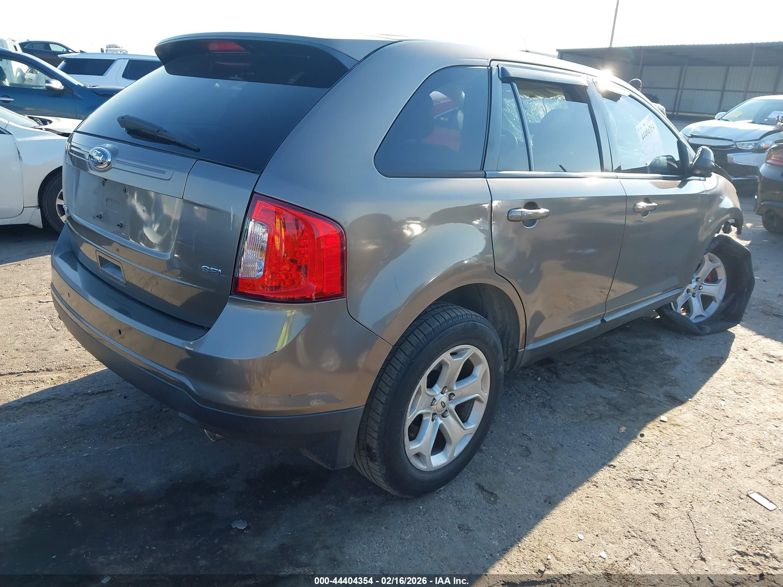 FORD EDGE image 4