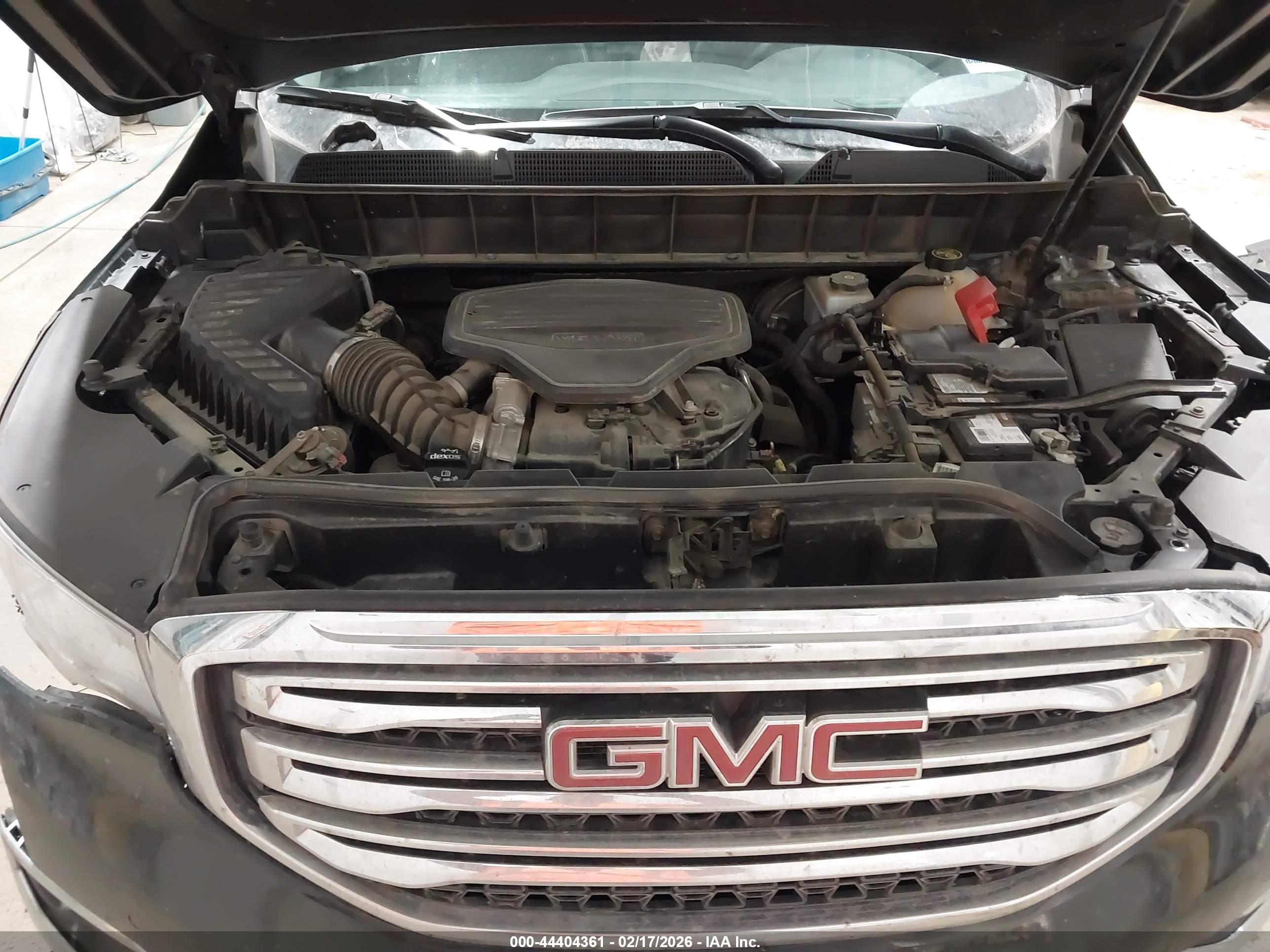 GMC ACADIA image 10